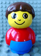 Primo Figure Boy with Blue Base, Red Top, Brown Hair (4107979)