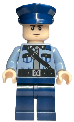 Gringotts Guard - Light Nougat Head