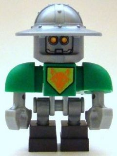Aaron Bot - Green Shoulders, Flat Silver Helmet