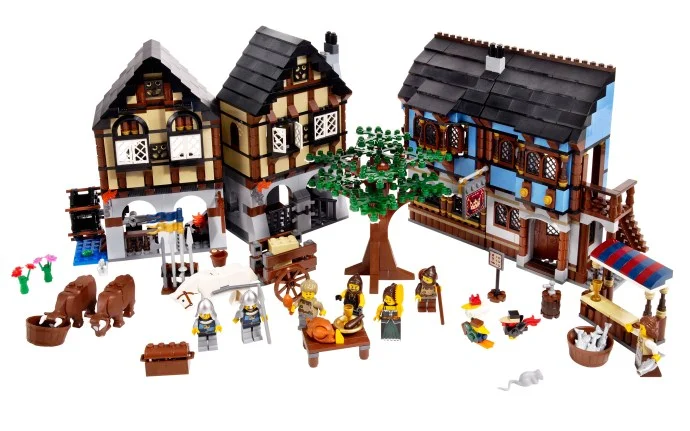 LEGO® 10193 Lego Castle średniowieczny rynek
