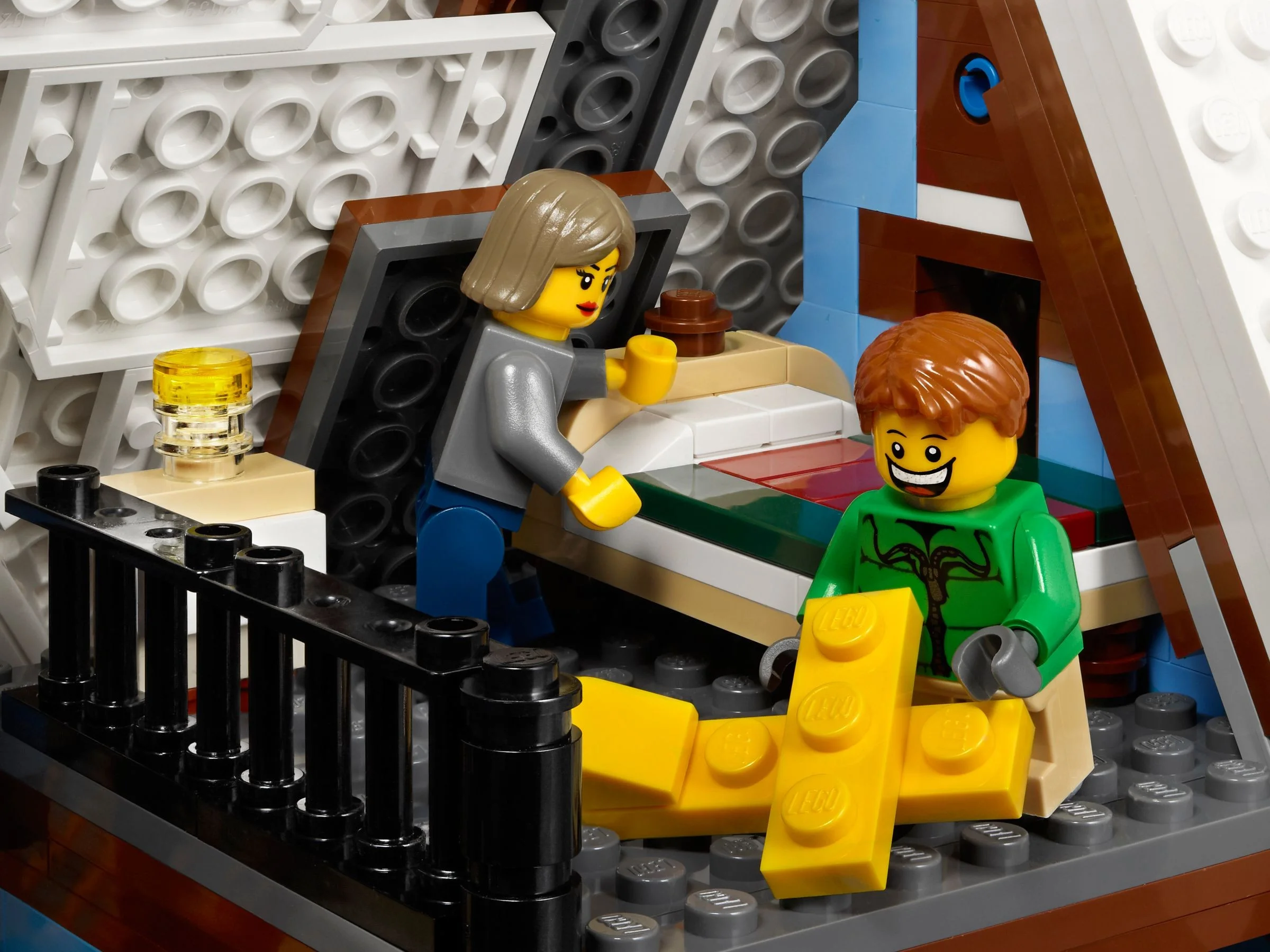 LEGO® 10229 Expert Zimowa wioska Chatka - zdjęcie 16