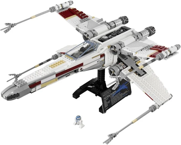 LEGO® 10240 LEGO Star Wars Red Five X-wing Starfighter - zdjęcie 1