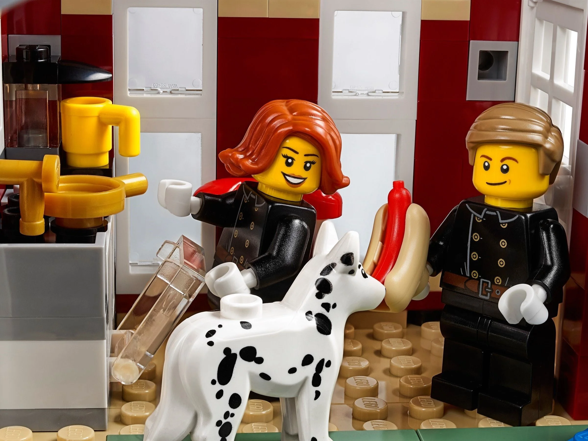 LEGO® 10263 Expert Remiza strażacka w zimowej wiosce - zdjęcie 6