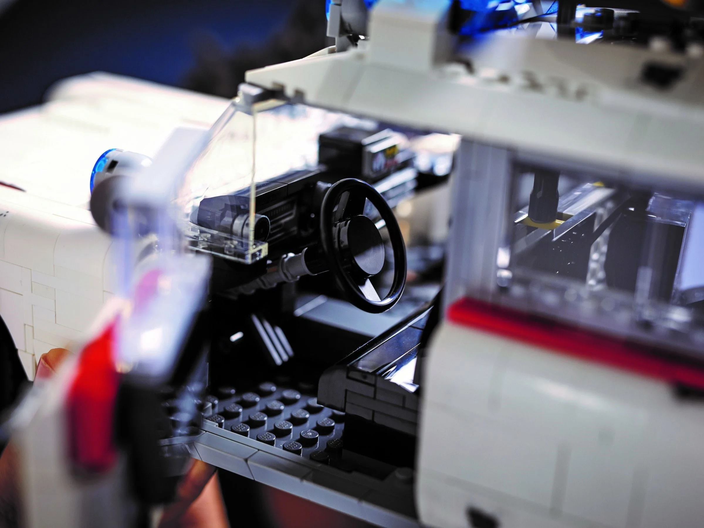 LEGO® 10274 LEGO Creator ECTO-1 Pogromców duchów - zdjęcie 6