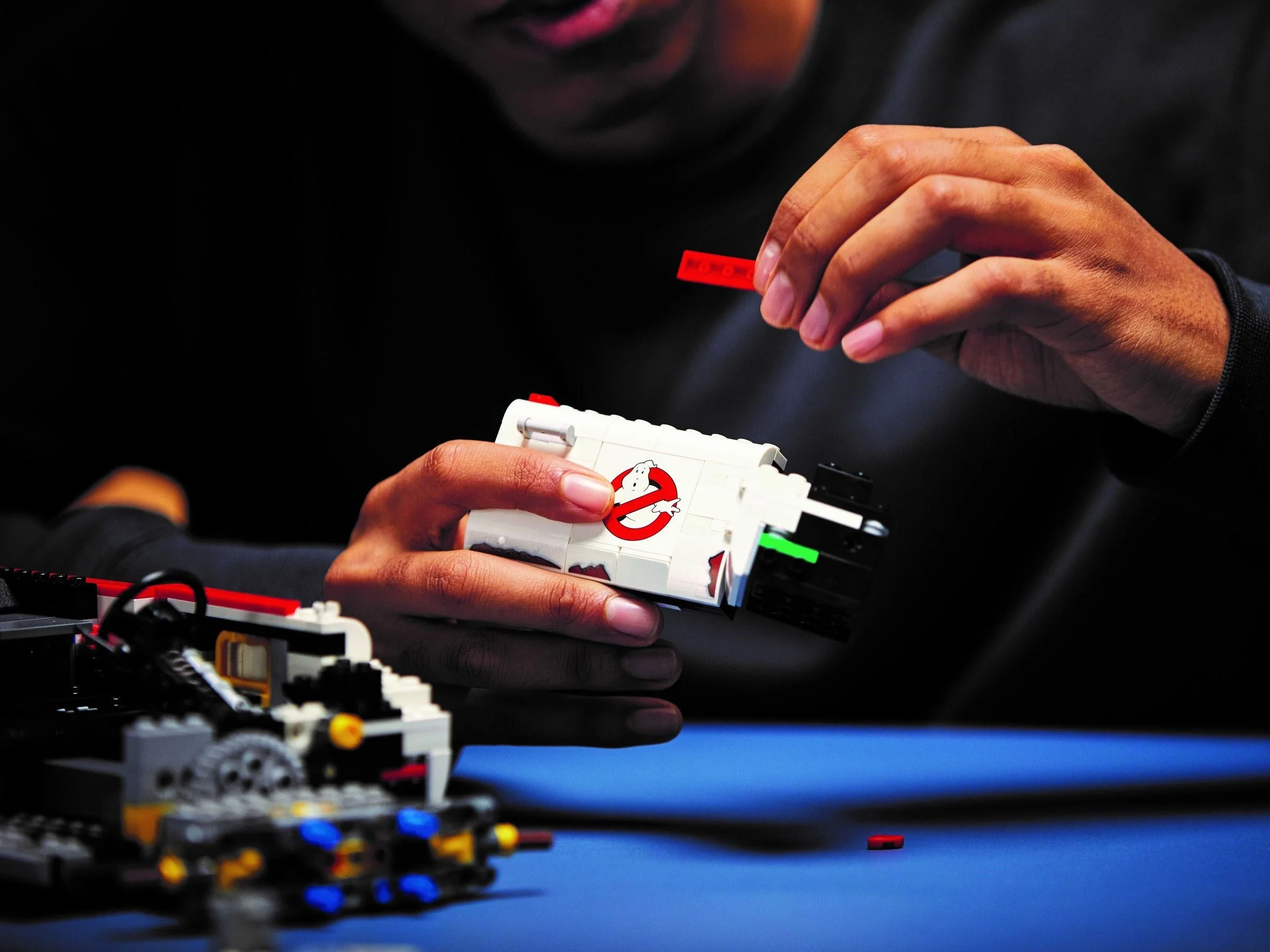 LEGO® 10274 LEGO Creator ECTO-1 Pogromców duchów - zdjęcie 12