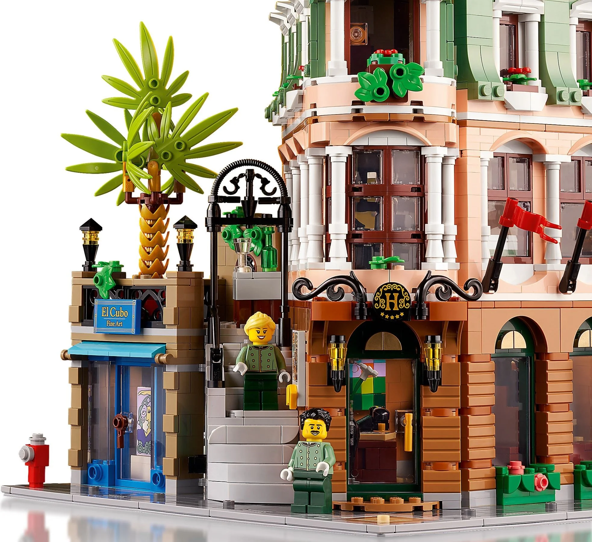 LEGO® 10297 ICONS Hotel Butikowy - zdjęcie 17