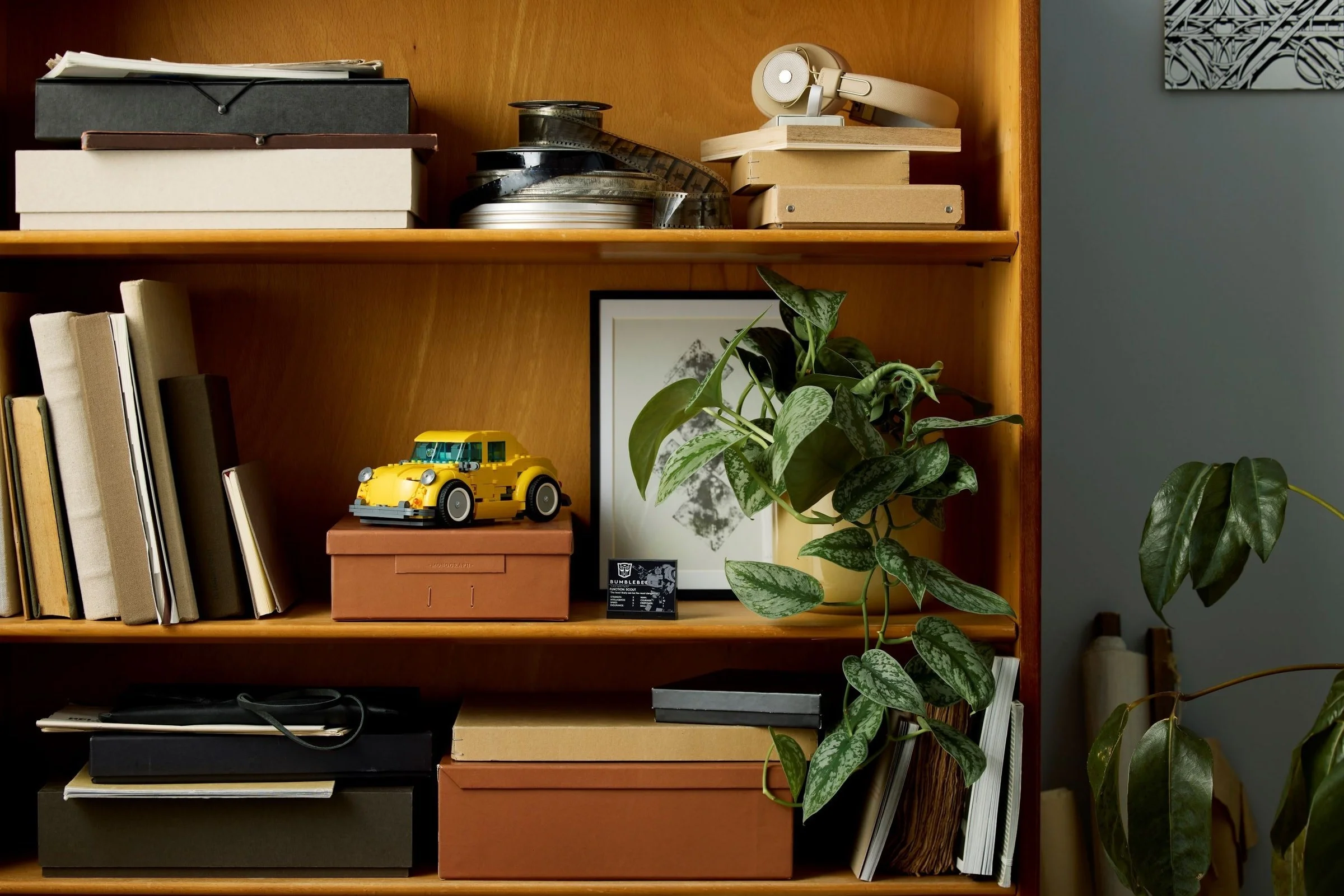 LEGO® 10338 Transformers Bumblebee - zdjęcie 8