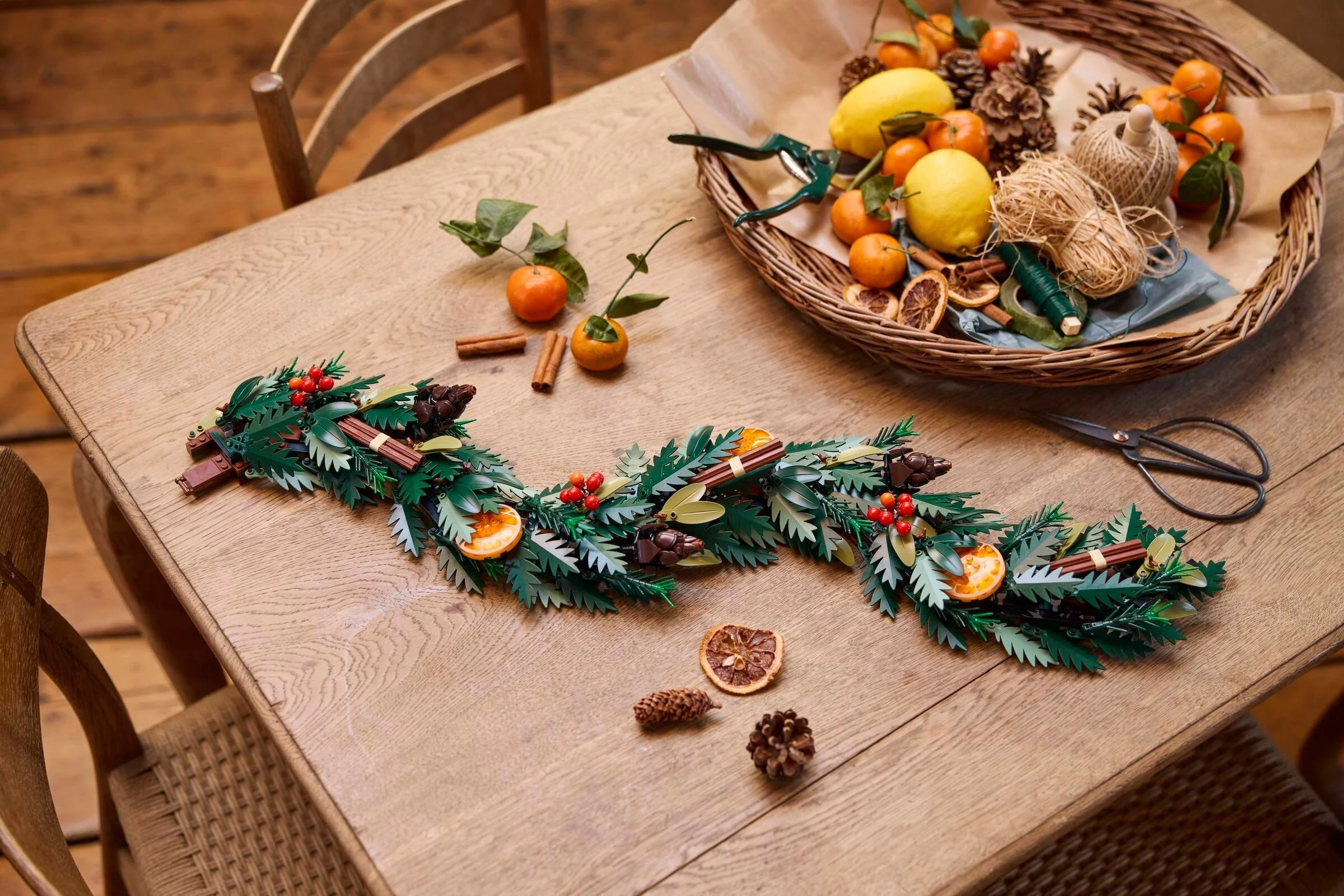 LEGO® 10340 Botanicals Wieniec - zdjęcie 6