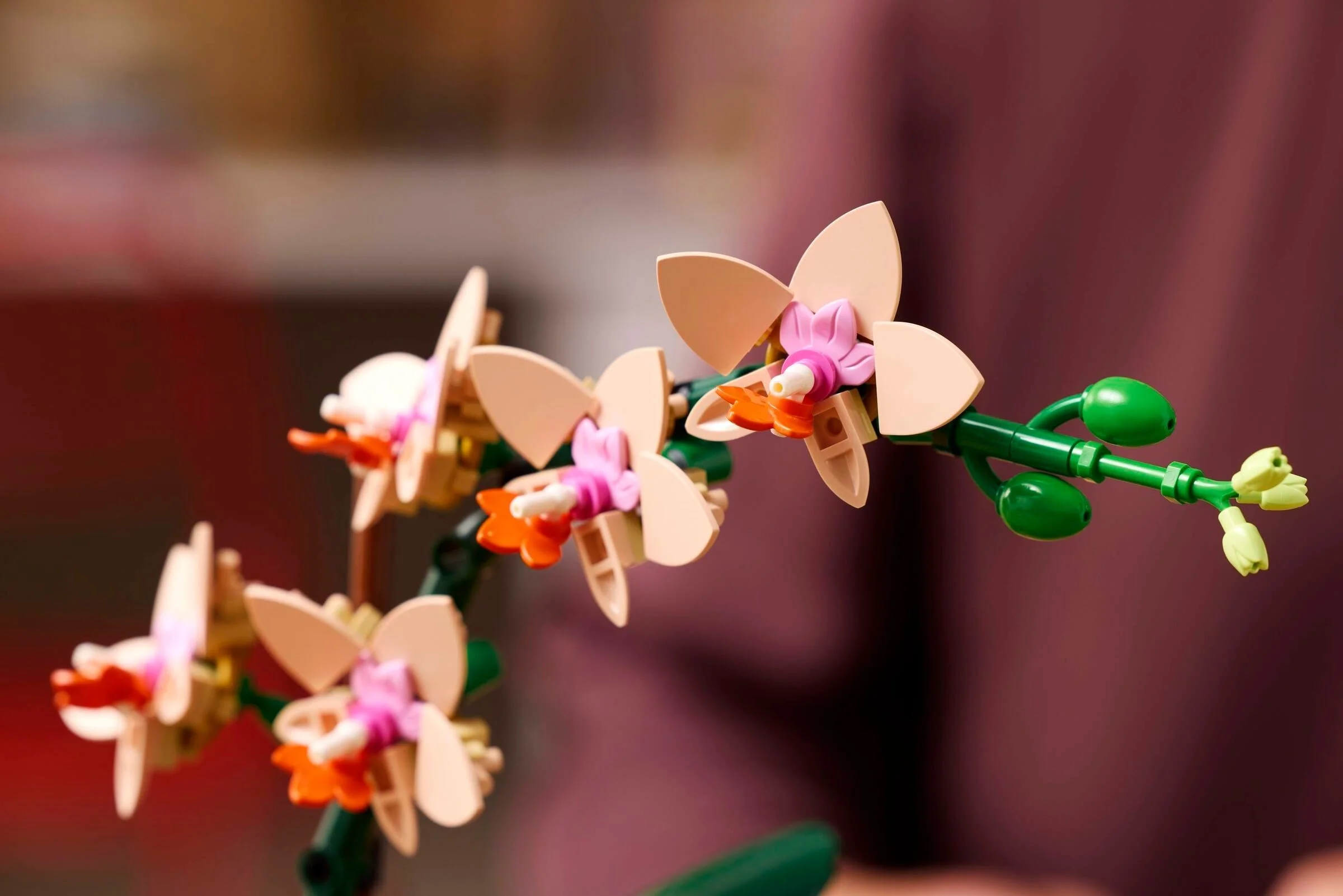LEGO® 10343 Icons Kwiaty Mała Orchidea - zdjęcie 4