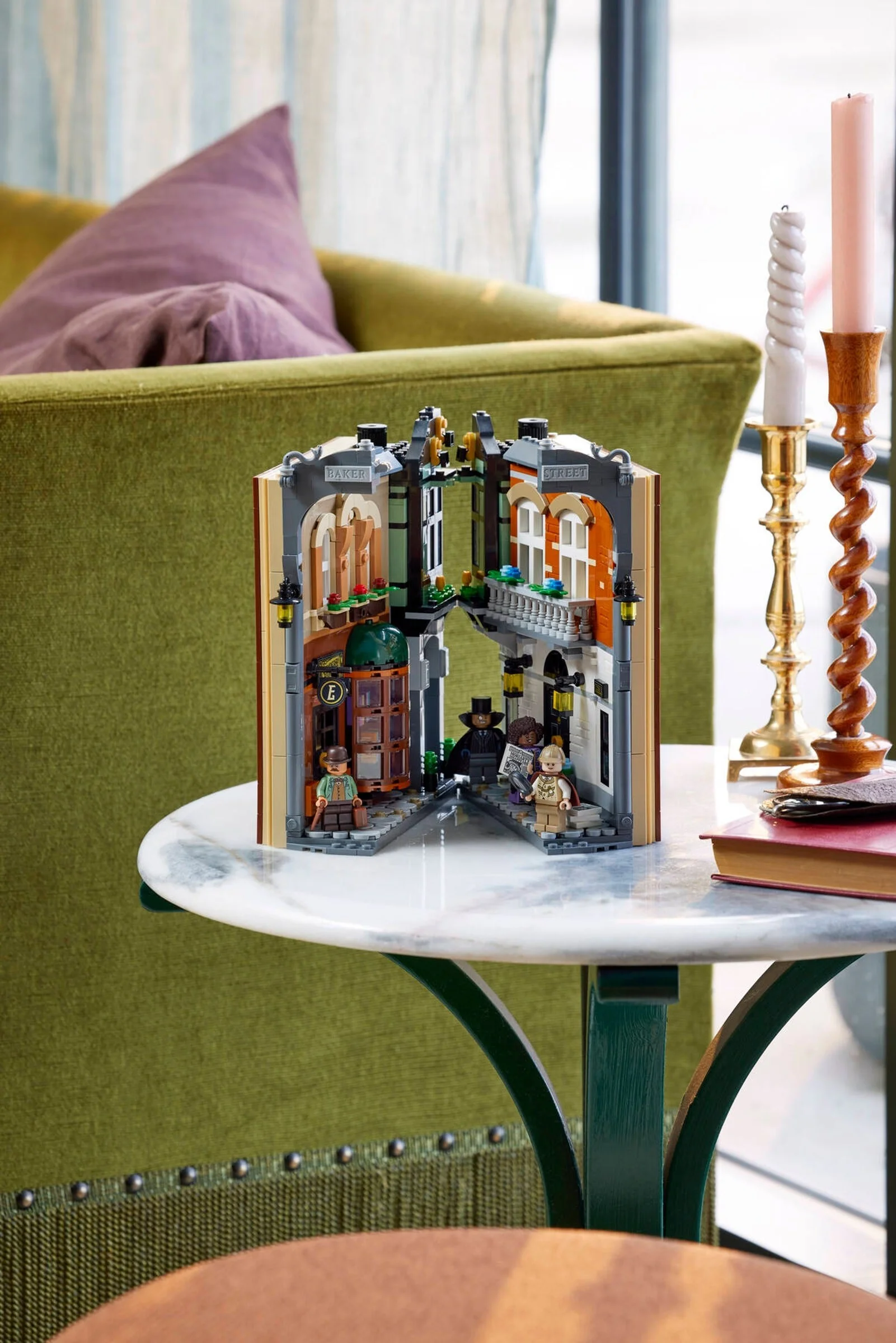 LEGO® 10351 Sherlock Holmes: Book nook - zdjęcie 3