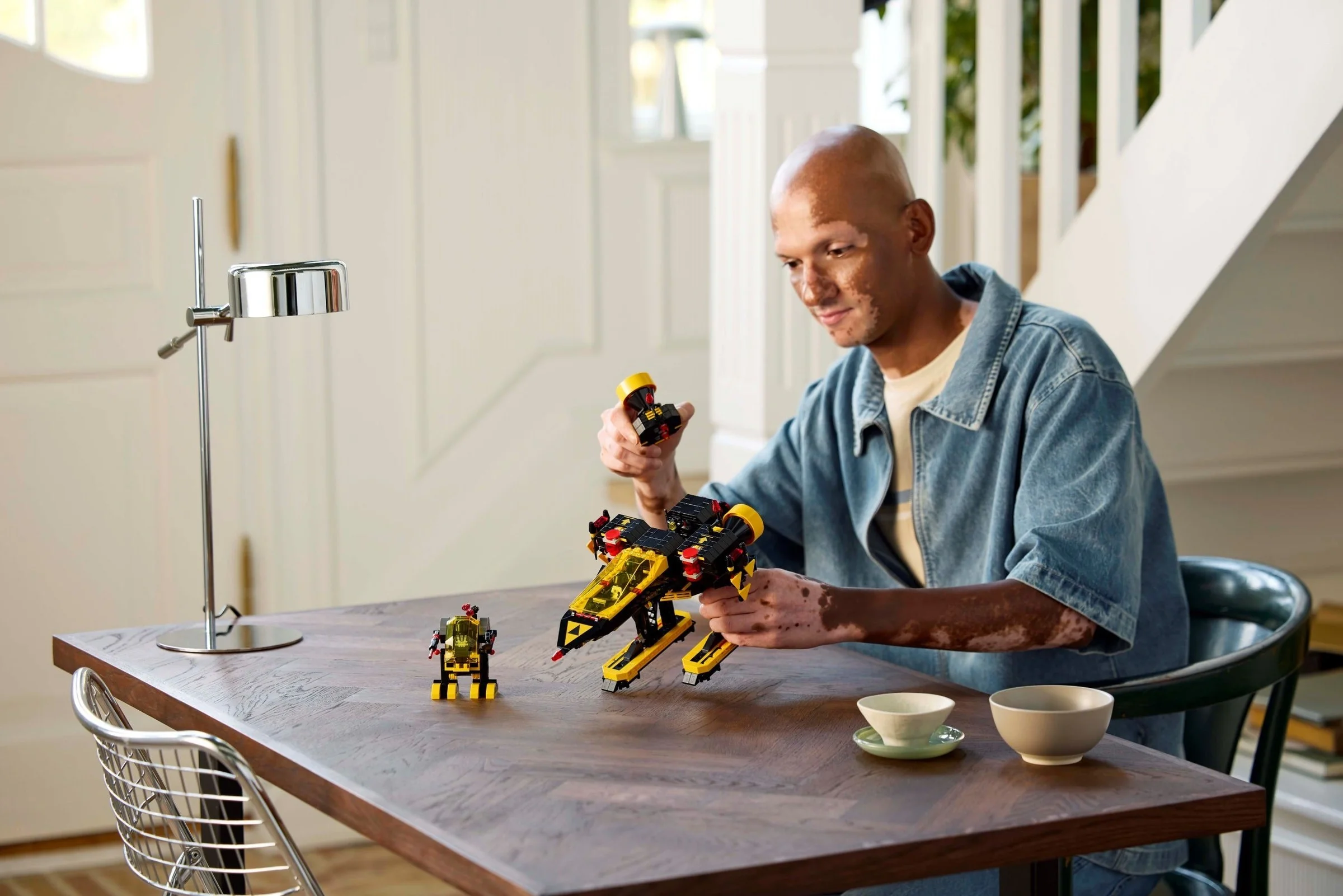 LEGO® 10355 Blacktron Renegade - zdjęcie 10