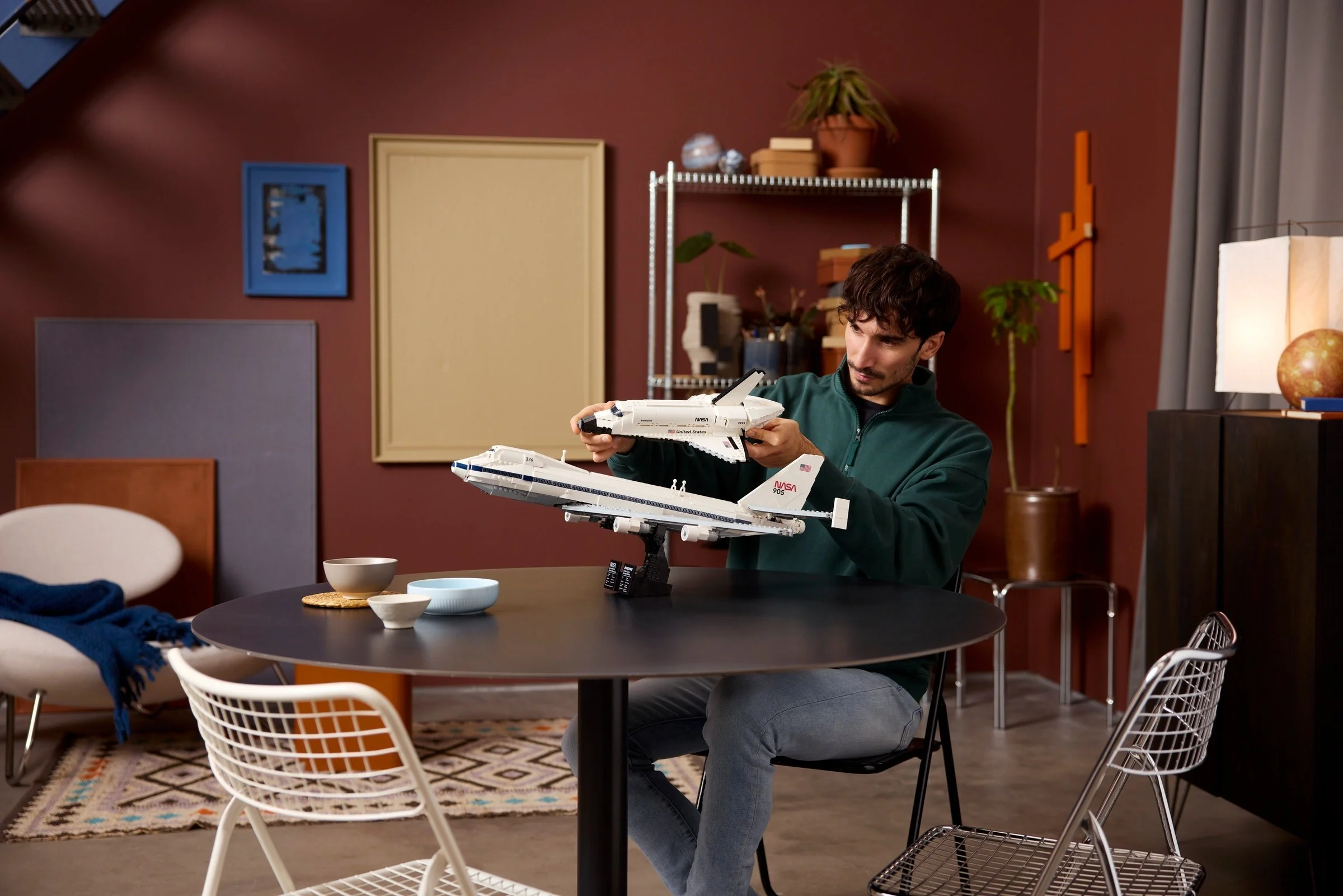 LEGO® 10360 Nosiciel Wahadłowców - zdjęcie 13