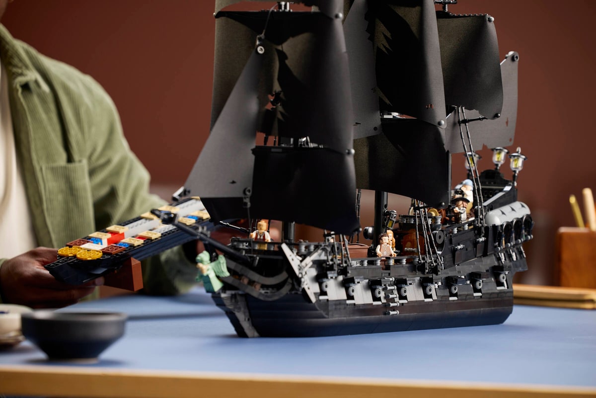 LEGO® 10365 Statek piracki kapitana Jacka Sparrowa - zdjęcie 18