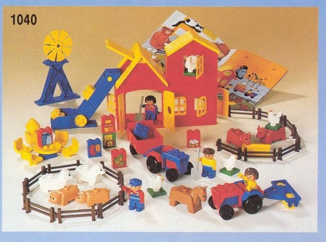 Farm (with Picture Book)