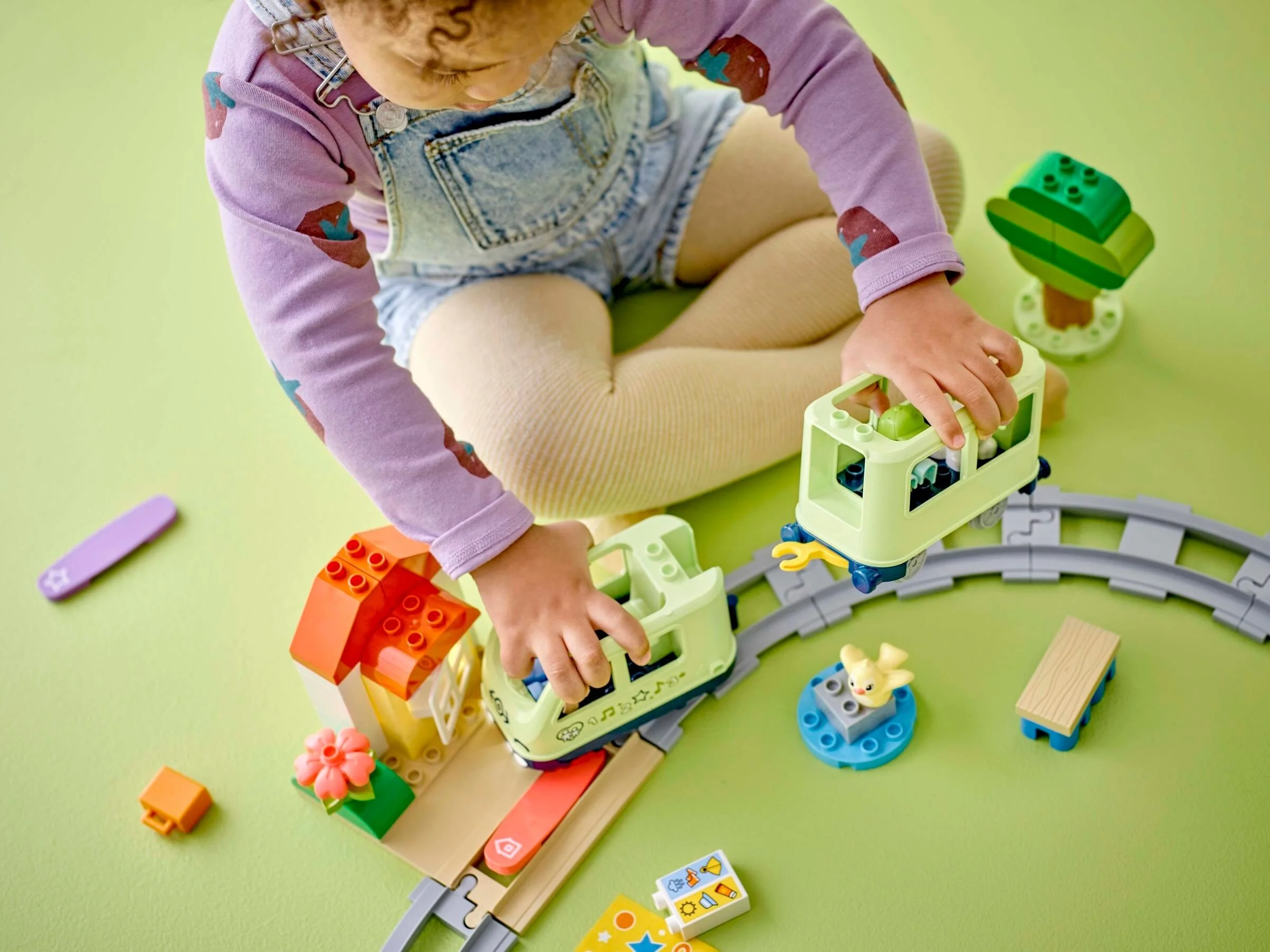 LEGO® 10427 Przygoda z Interaktywnym Pociągiem - zdjęcie 9