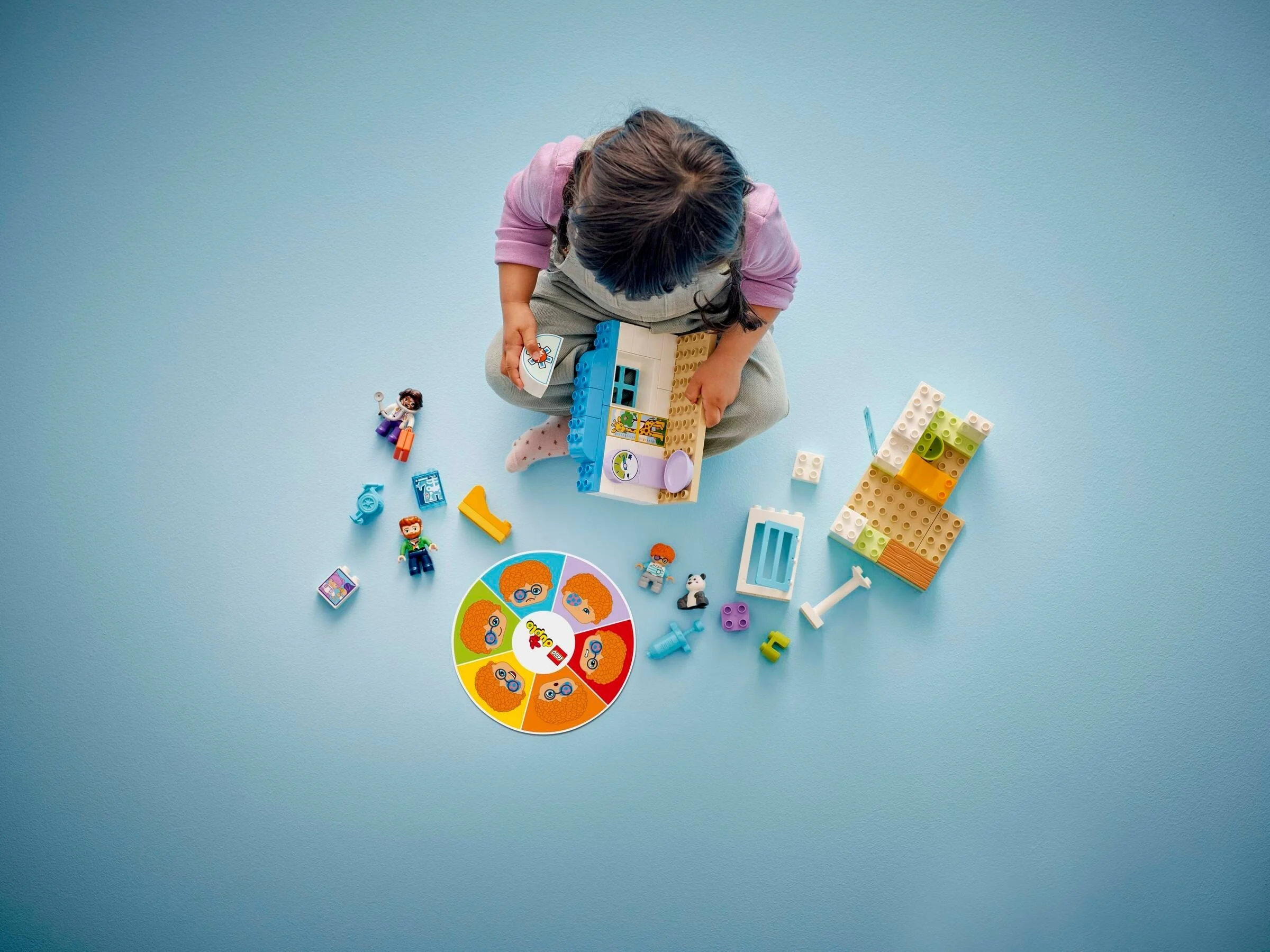 LEGO® 10449 Pierwszy raz: Wizyta u lekarza - zdjęcie 4