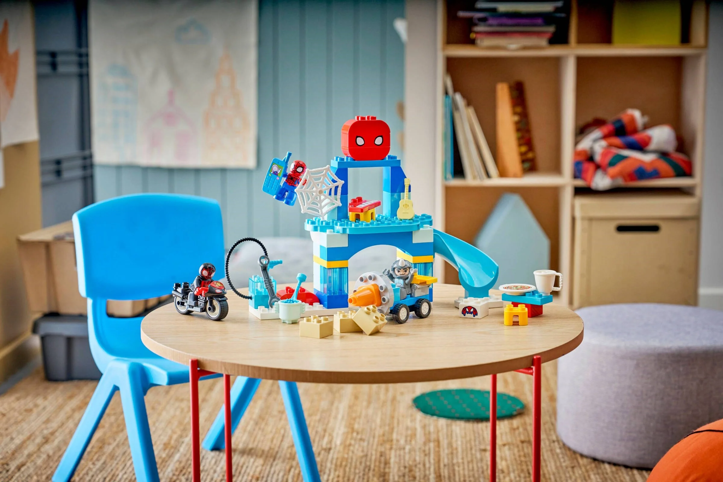 LEGO® 10464 Kryjówka Pajęczej Drużyny - zdjęcie 5
