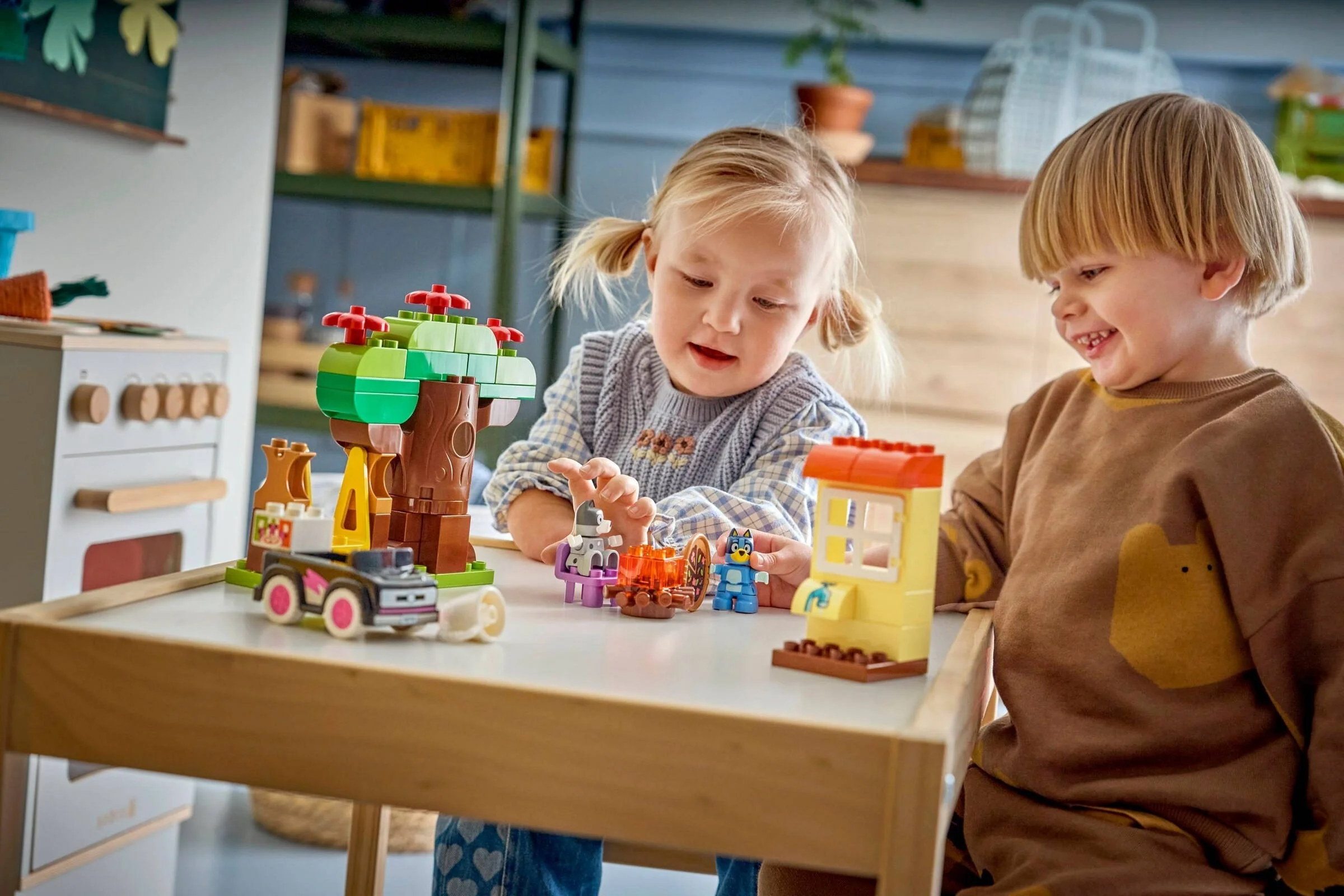 LEGO® 10469 Pizzerki z Muffinką i Blue - zdjęcie 4