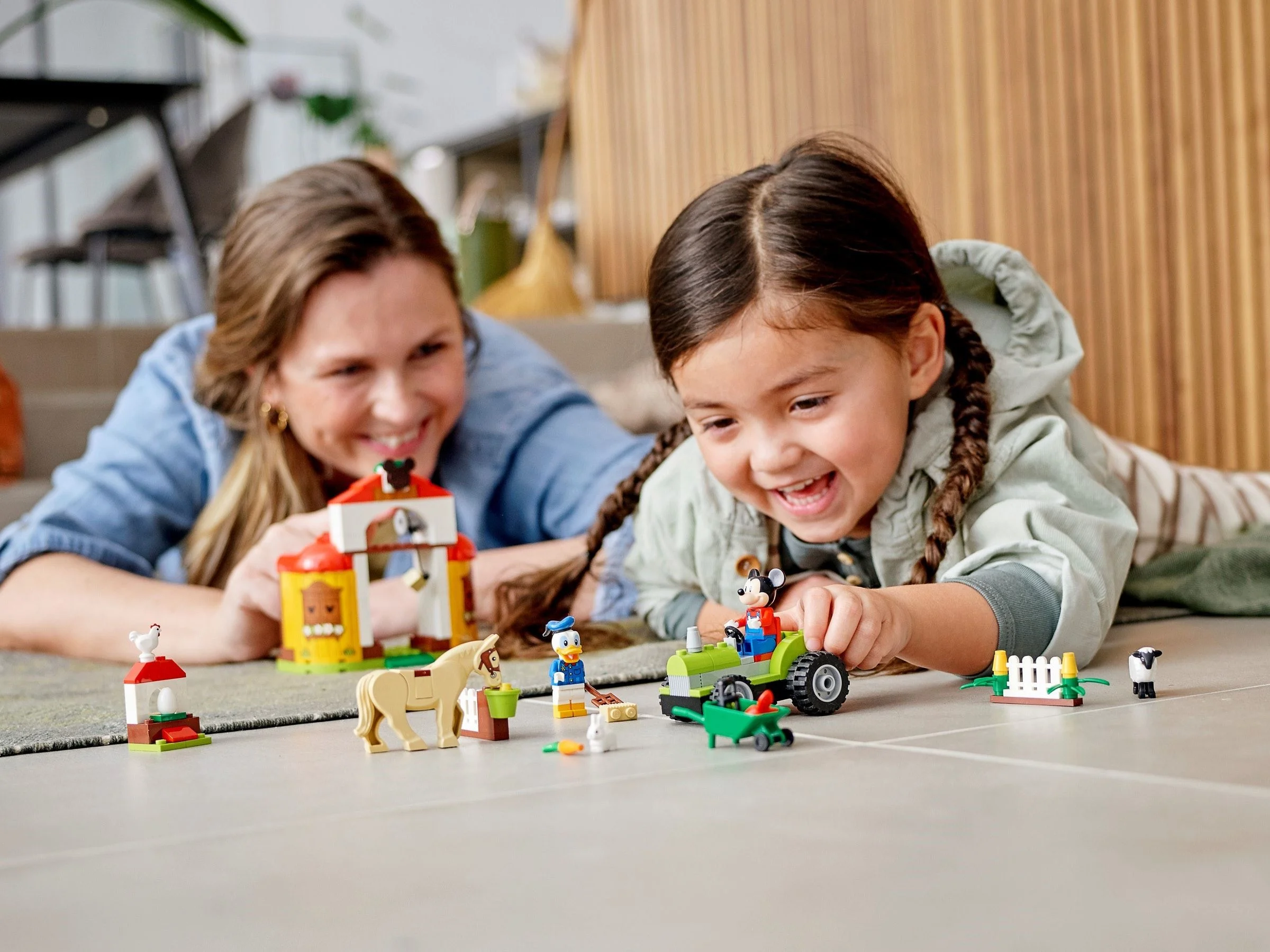LEGO® 10775 i przyjaciele Farma Mikiego i Donalda - zdjęcie 3