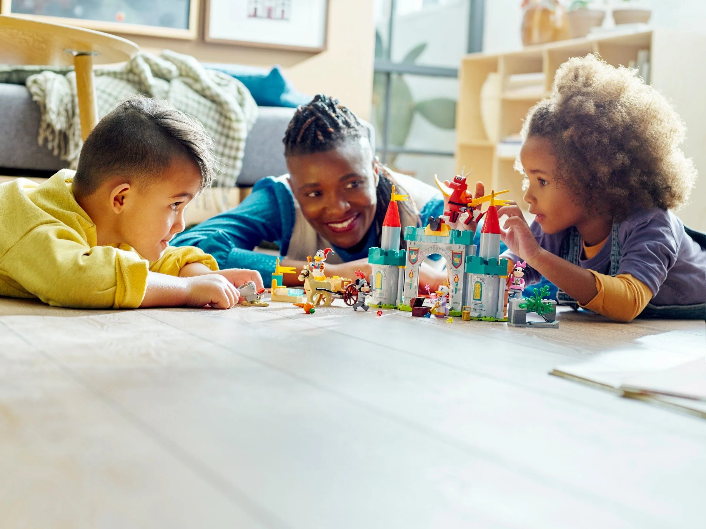 LEGO® 10780 Mickey and Friends Miki i przyjaciele — obrońcy zamku - zdjęcie 9