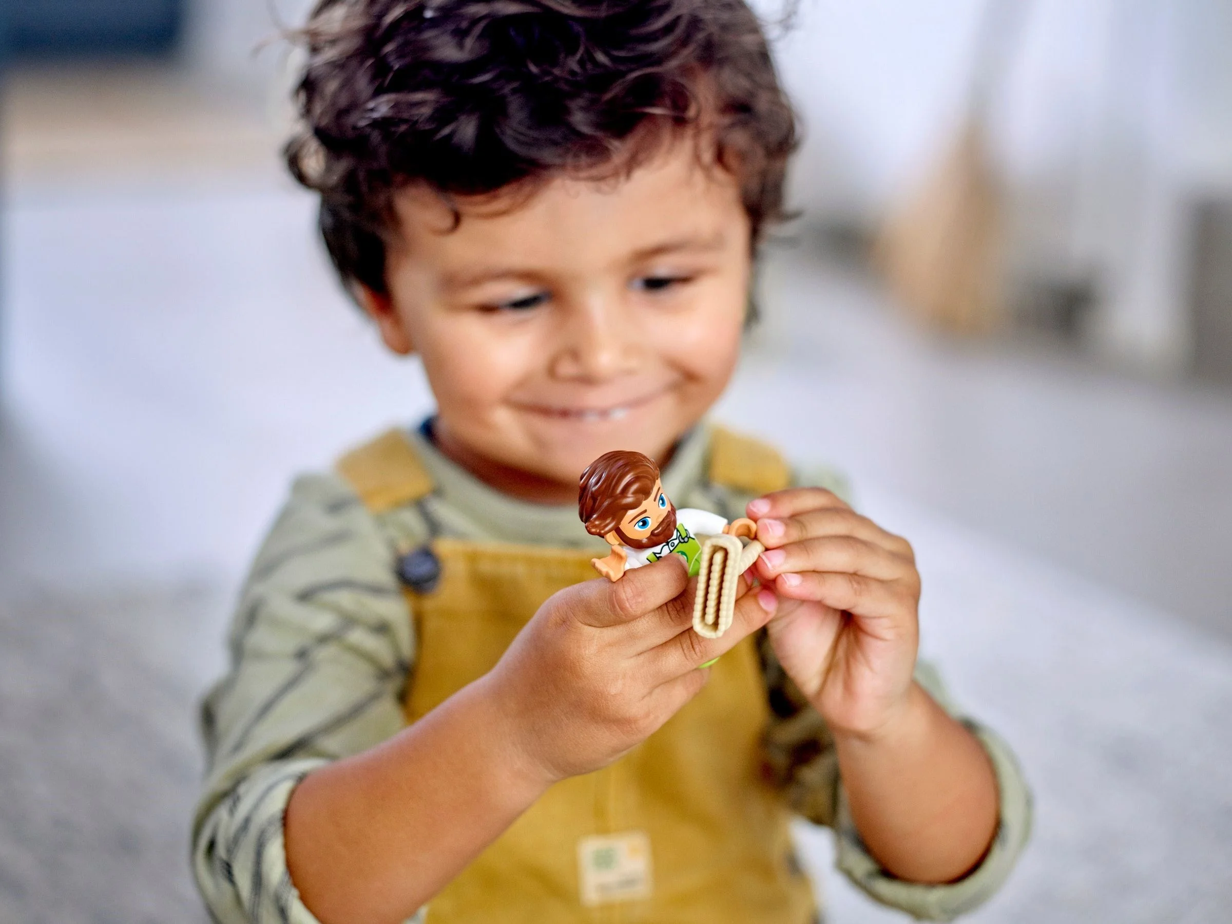 LEGO® 10945 Śmieciarka i recykling - zdjęcie 12