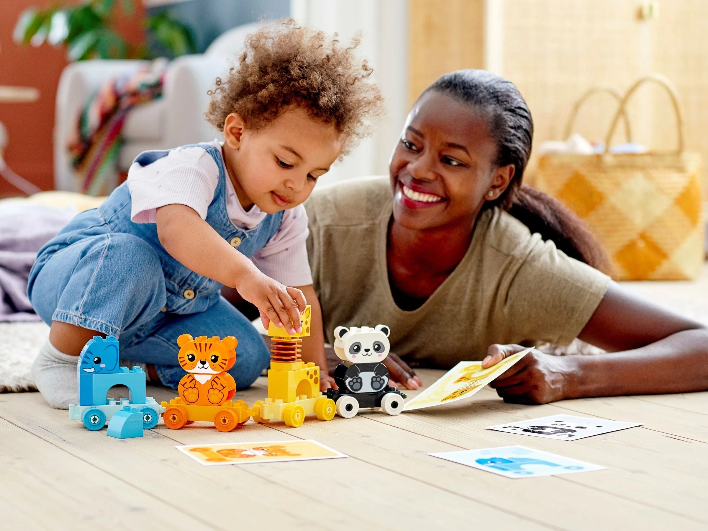 LEGO® 10955 Pociąg ze zwierzątkami - zdjęcie 3