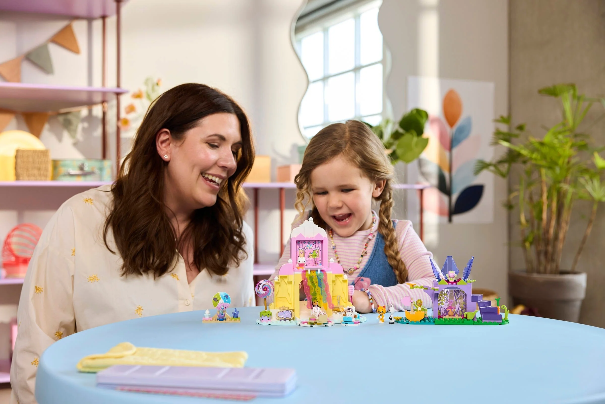 LEGO® 11205 Łakociowa Góra i Kiciowy Ogródek - zdjęcie 6