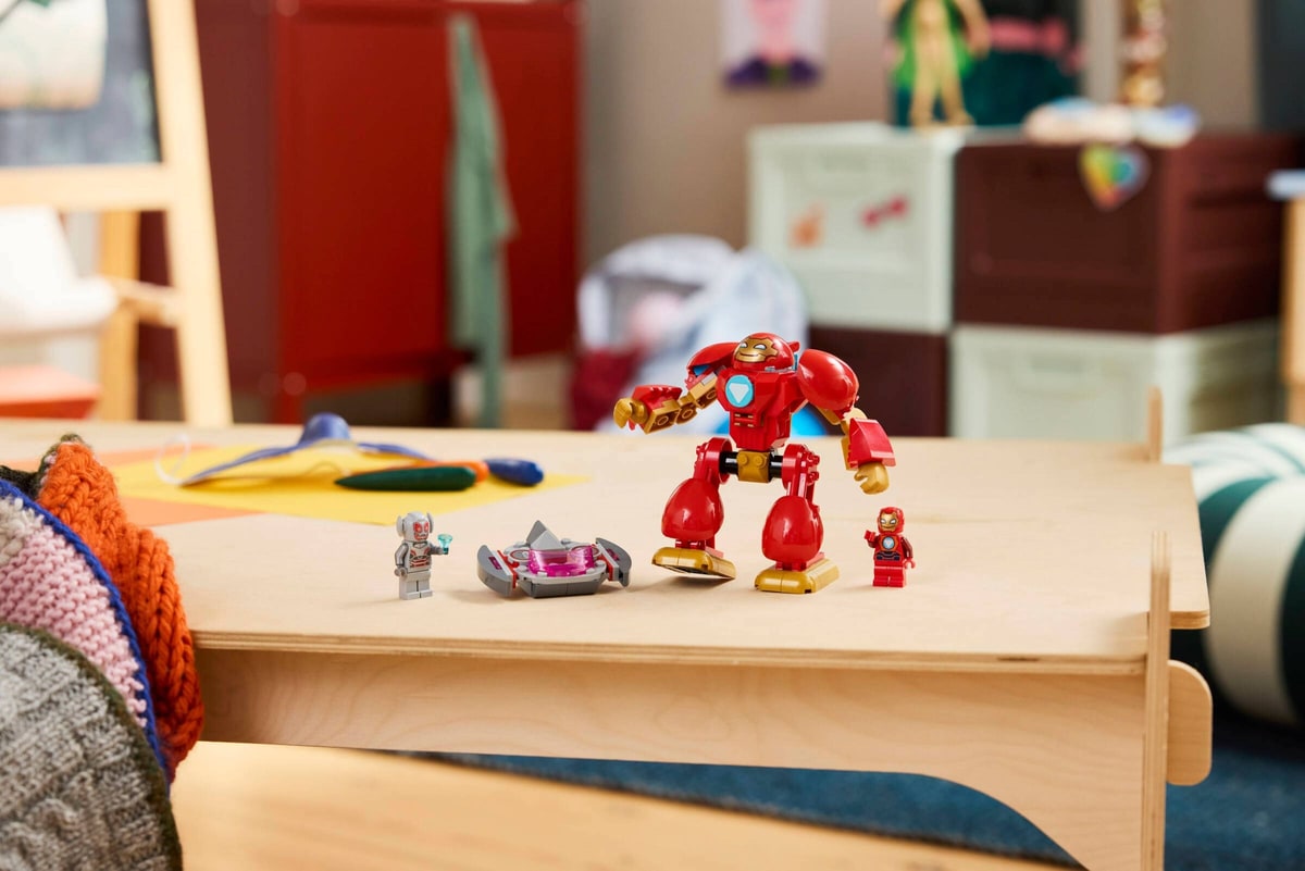 LEGO® 11209 Ultron kontra Iron Man - zdjęcie 12