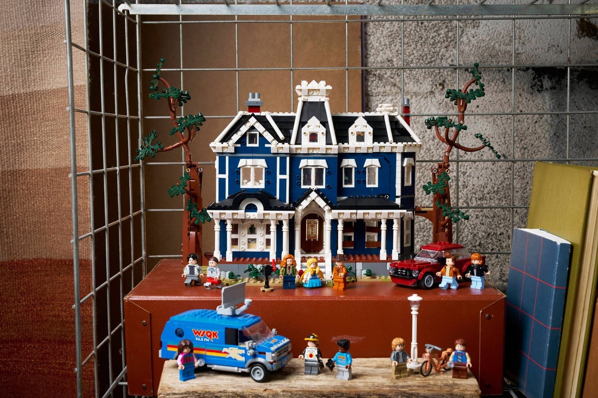 LEGO® 11370 Stranger Things: Dom Creelów - zdjęcie 24