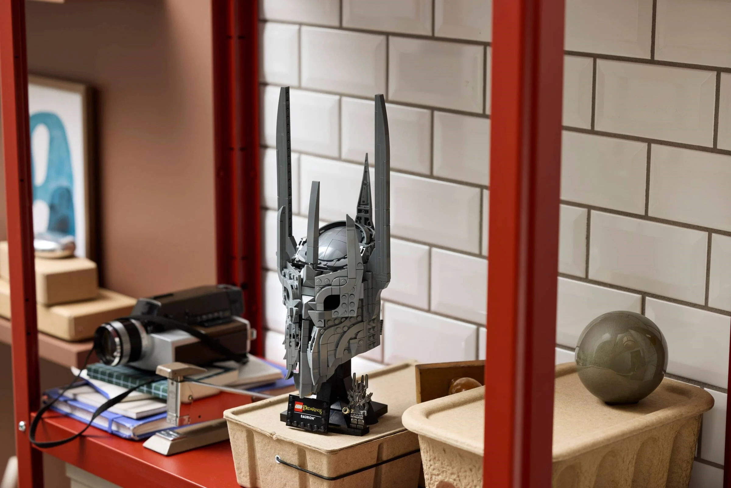 LEGO® 11373 LEGO Icons Władca pierścieni: Hełm Saurona - zdjęcie 11