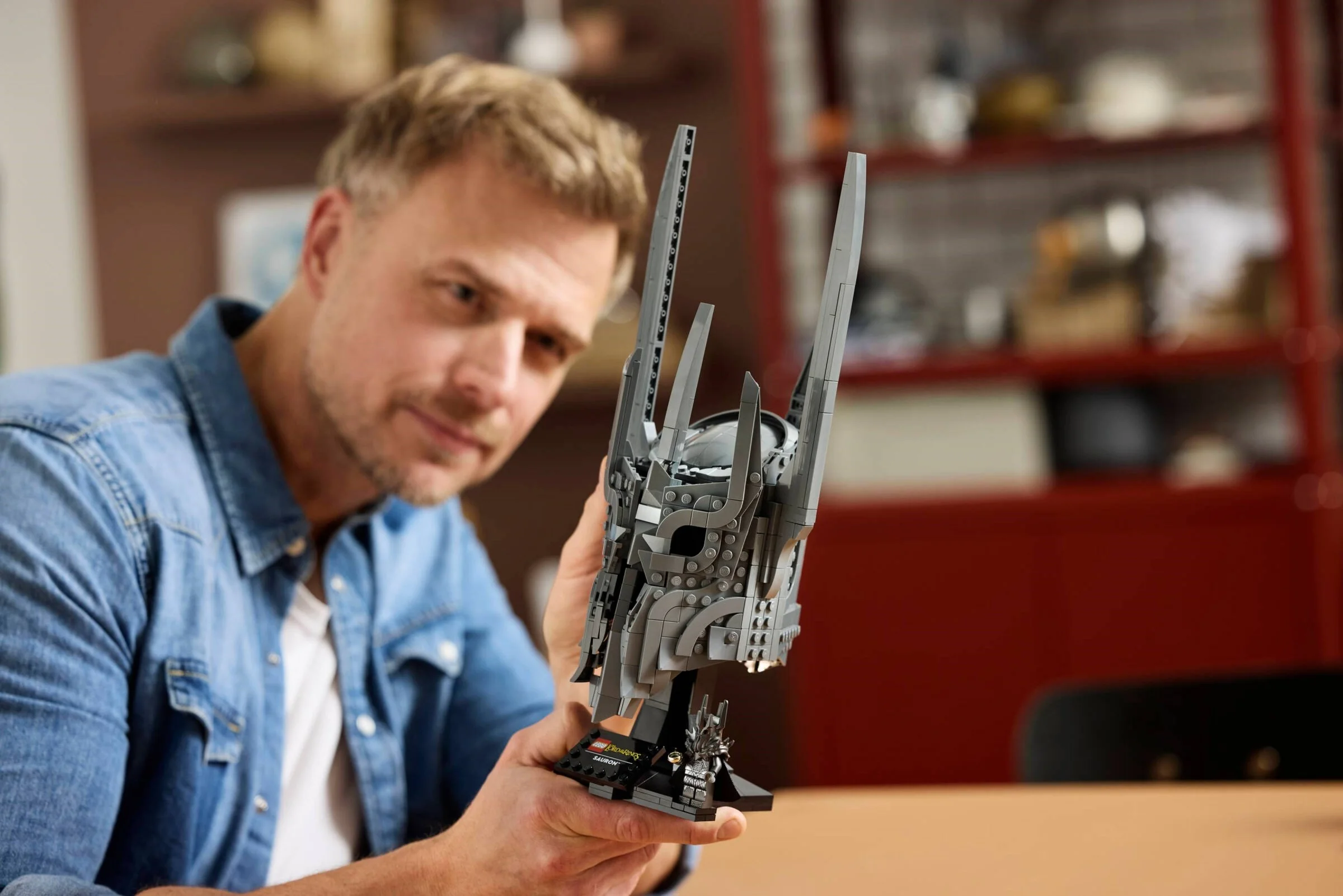 LEGO® 11373 LEGO Icons Władca pierścieni: Hełm Saurona - zdjęcie 24