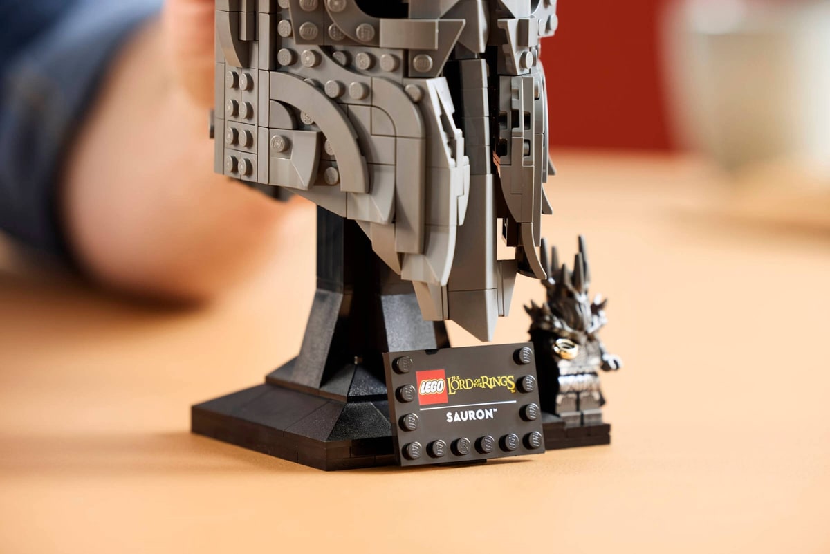 LEGO® 11373 Władca pierścieni: Hełm Saurona - zdjęcie 11