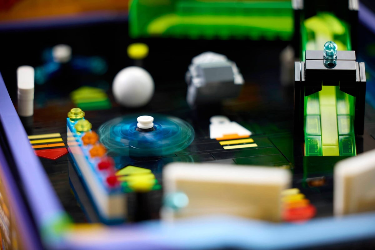 LEGO® 11374 Automat do gry pinball - zdjęcie 7