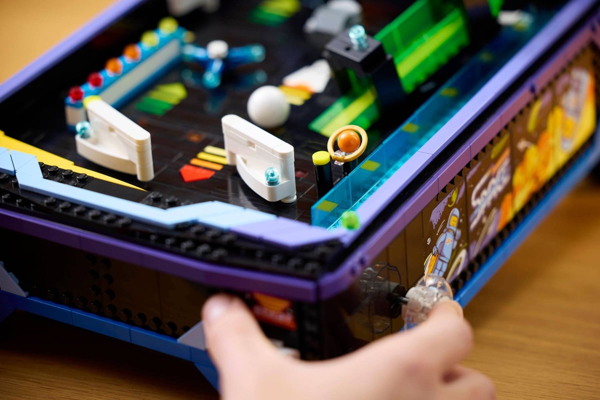 LEGO® 11374 Automat do gry pinball - zdjęcie 9