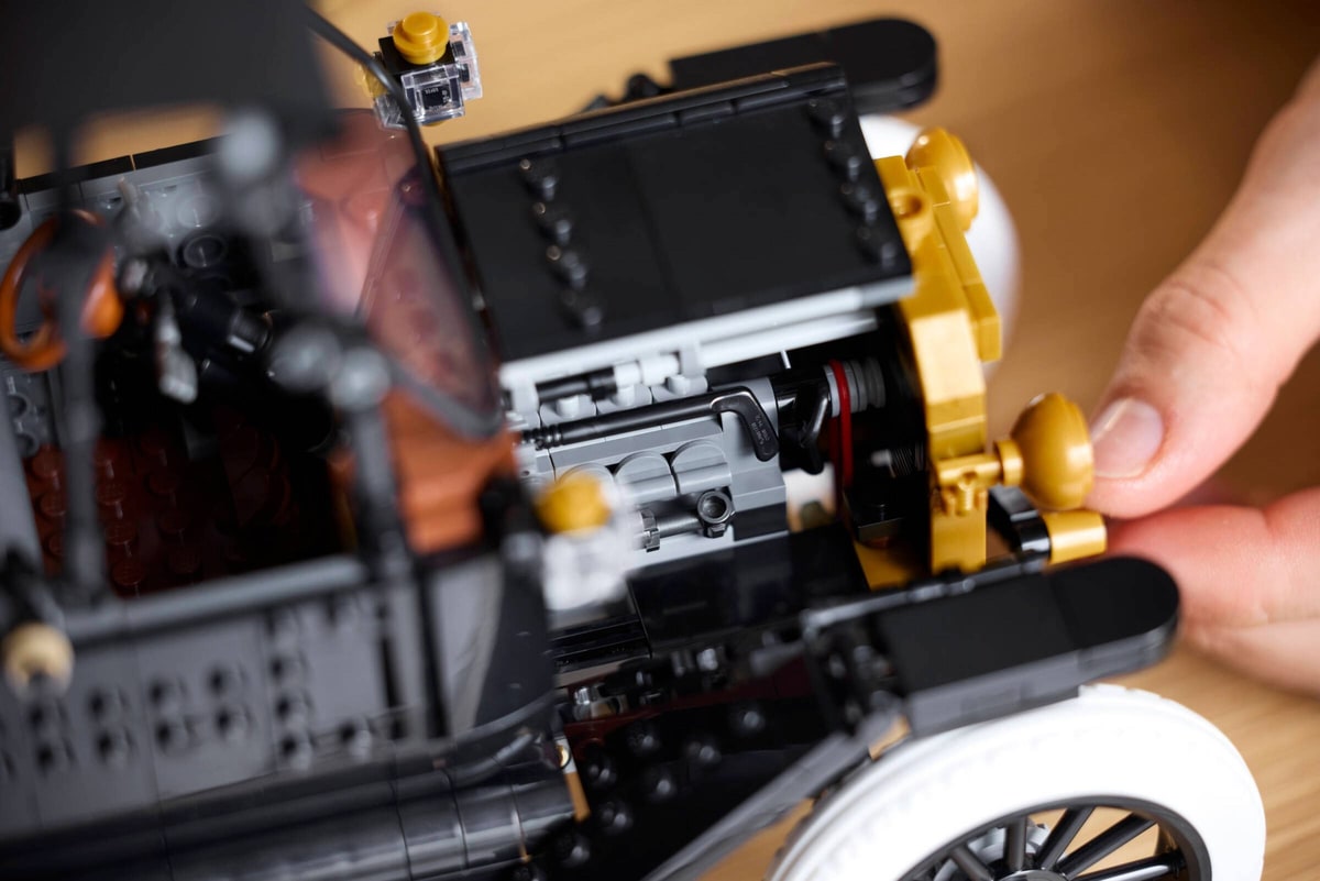 LEGO® 11376 Ford Model T - zdjęcie 11