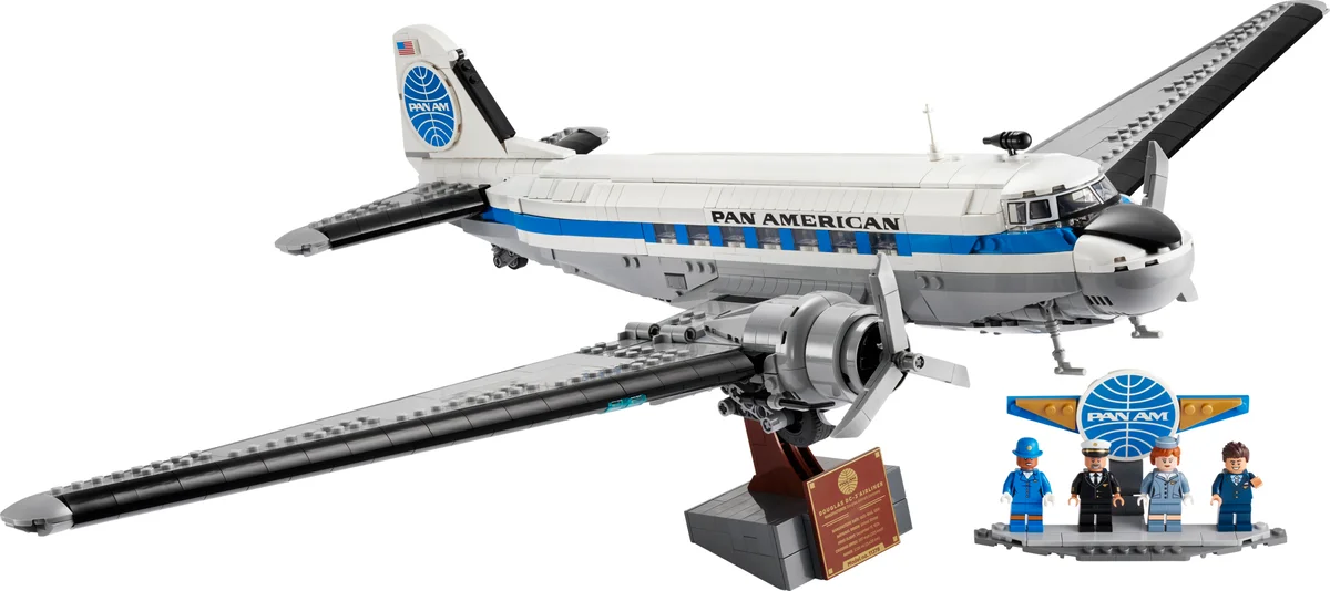 LEGO® 11378 Douglas DC-3 PAN AM Airliner
