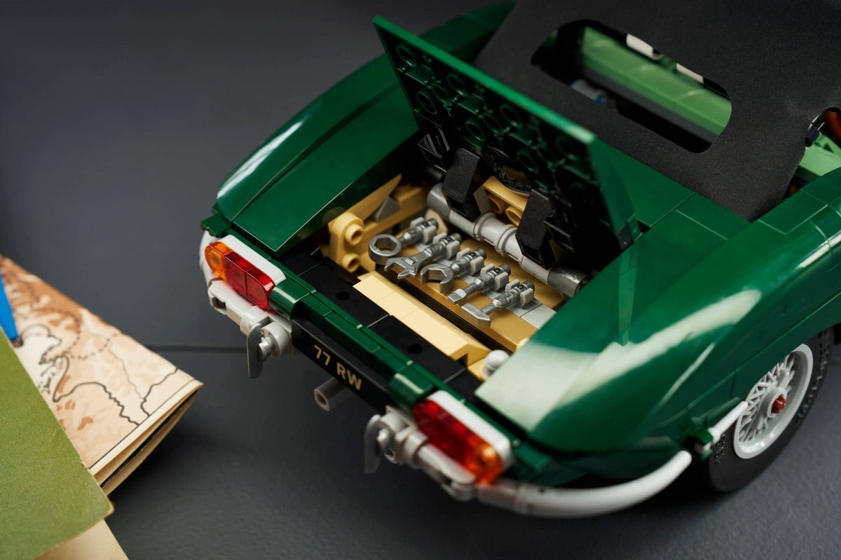 LEGO® 11381 Jaguar E-Type - zdjęcie 10