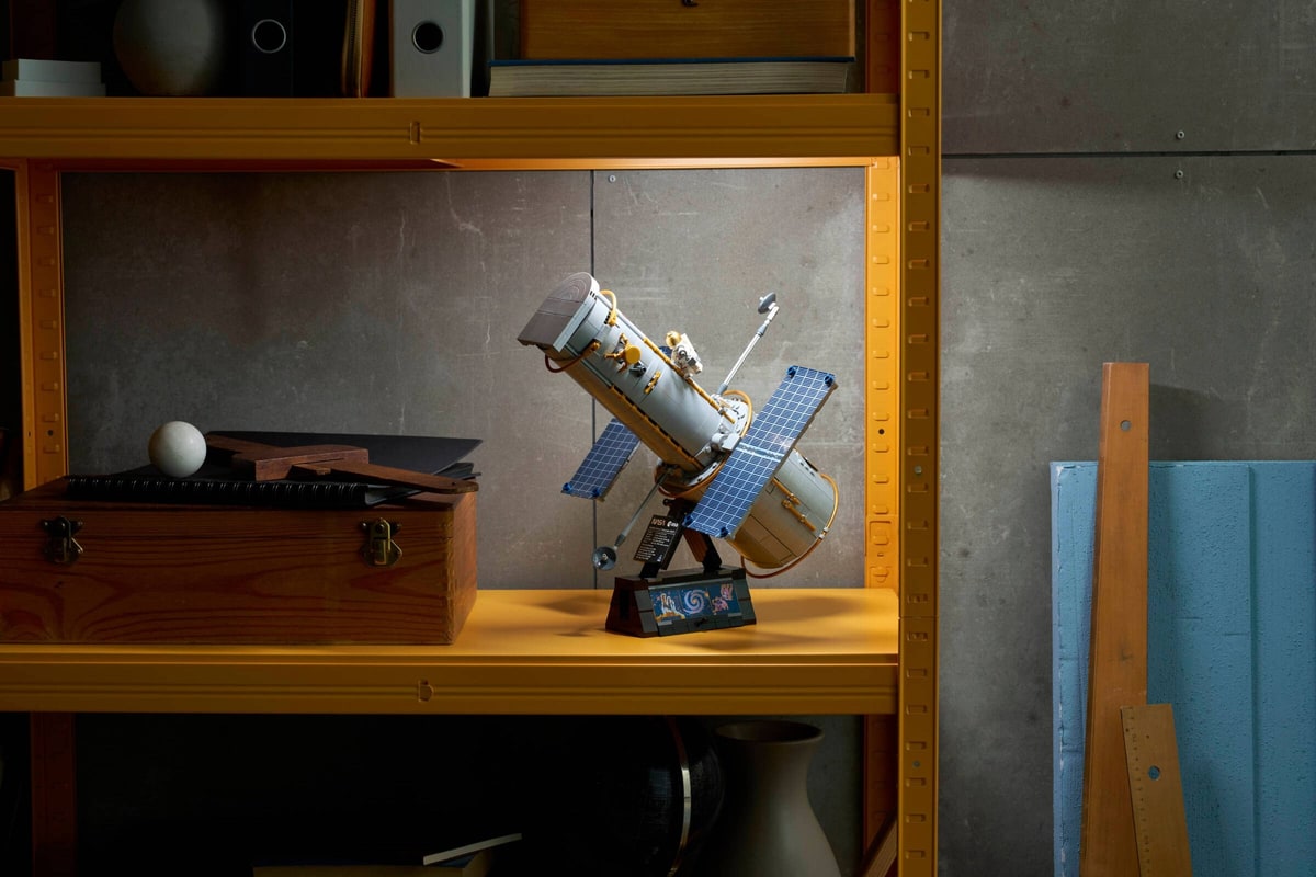 LEGO® 11382 Hubble Space Telescope, zestaw klocków 18+ - zdjęcie 15