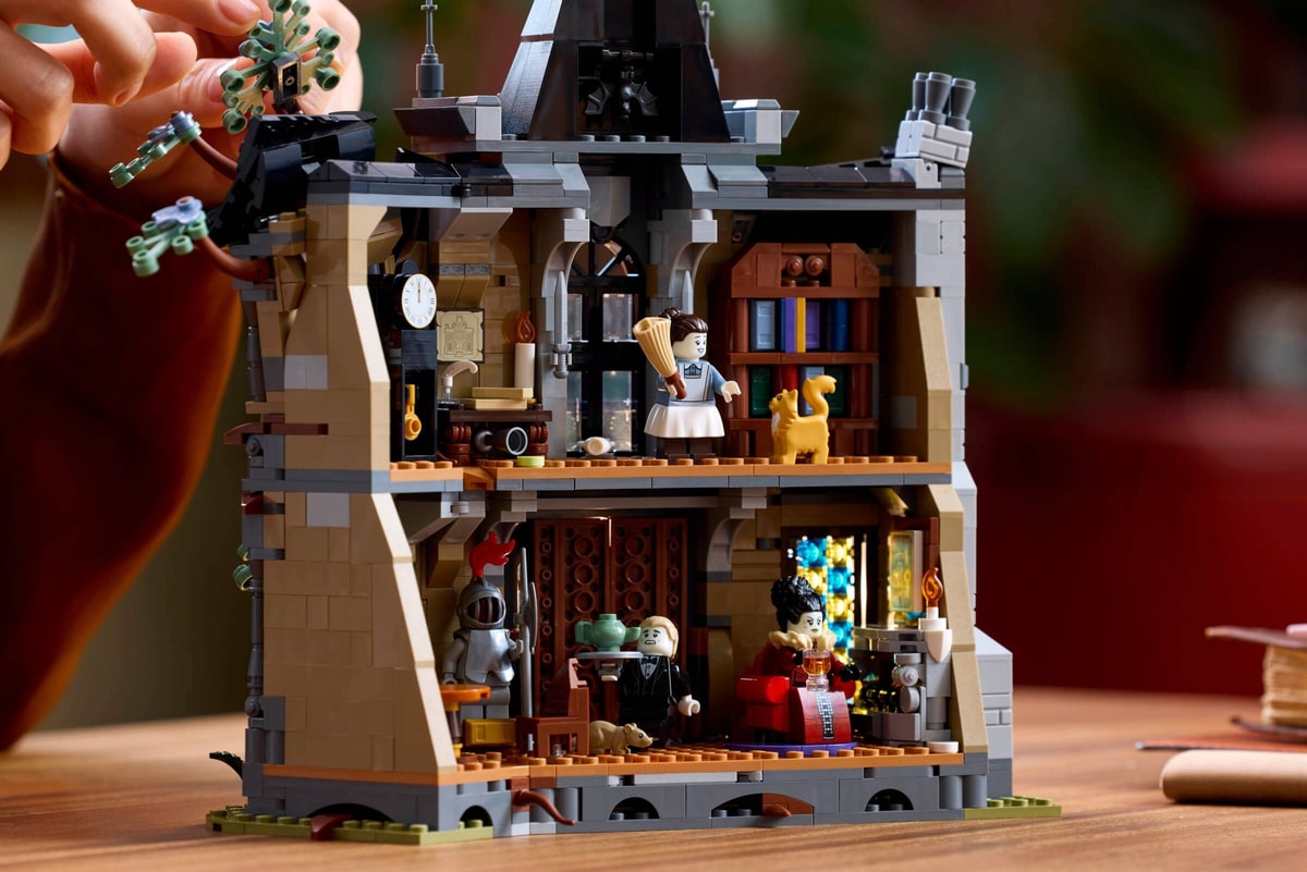 LEGO® 11383 Rezydencja burmistrzyni - zdjęcie 8