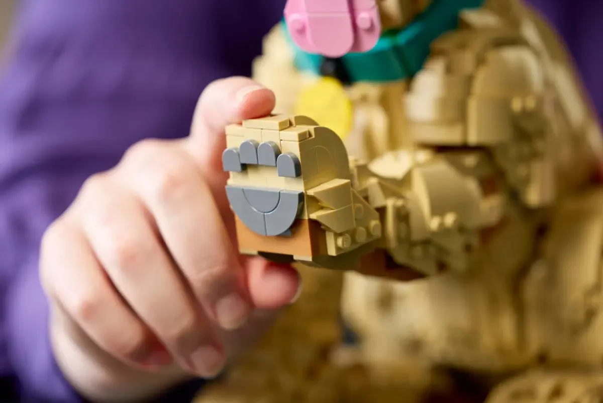 LEGO® 11384 LEGO ICONS Szczeniak golden retriever - zdjęcie 13