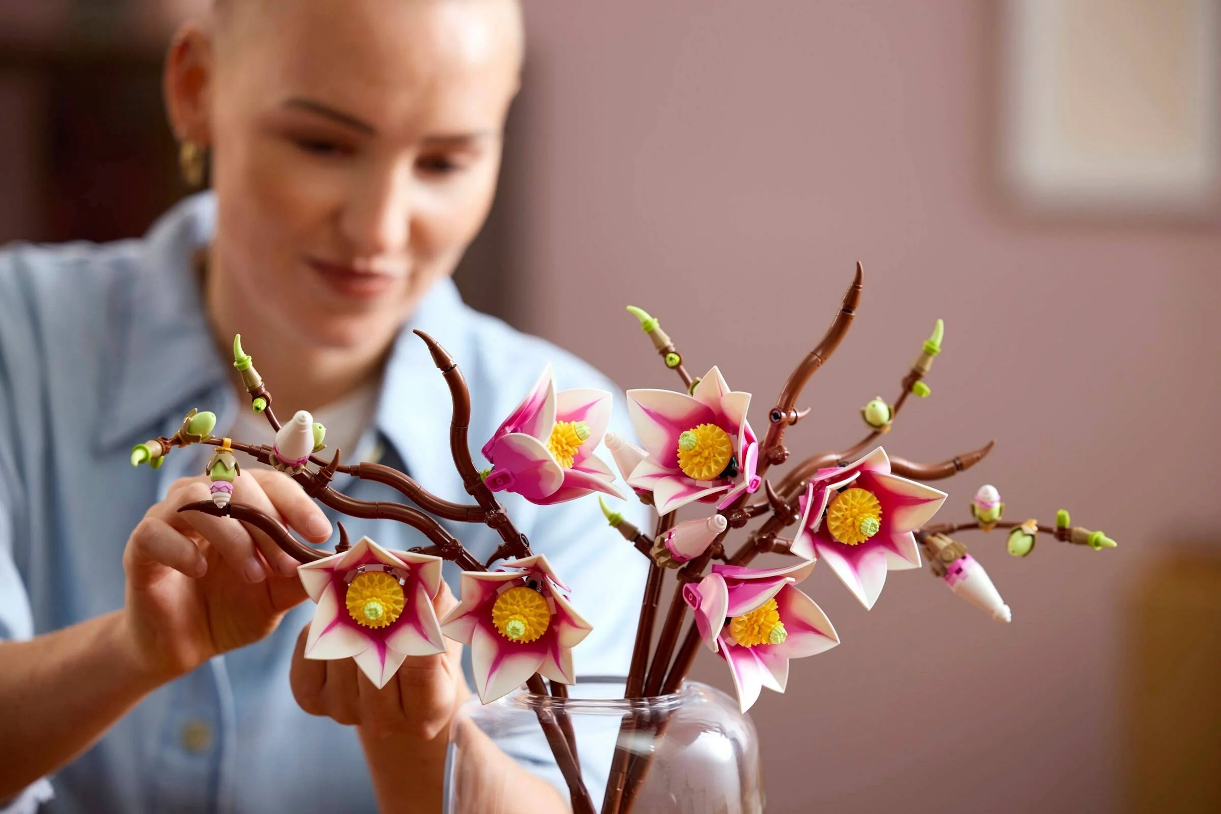 LEGO® 11510 LEGO Botanicals Gałązki magnolii - zdjęcie 11