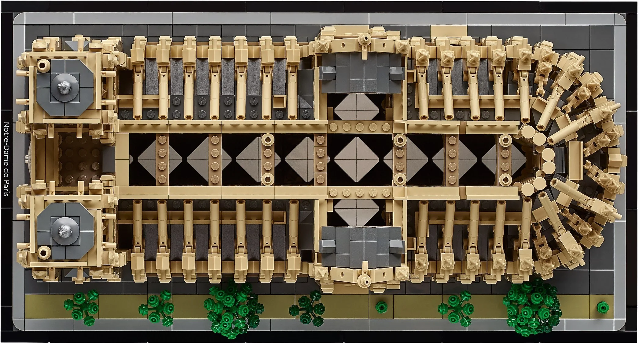 LEGO® 21061 Notre-Dame w Paryżu - zdjęcie 15