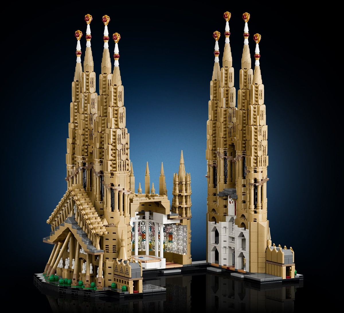 LEGO® 21065 Sagrada Família - zdjęcie 39