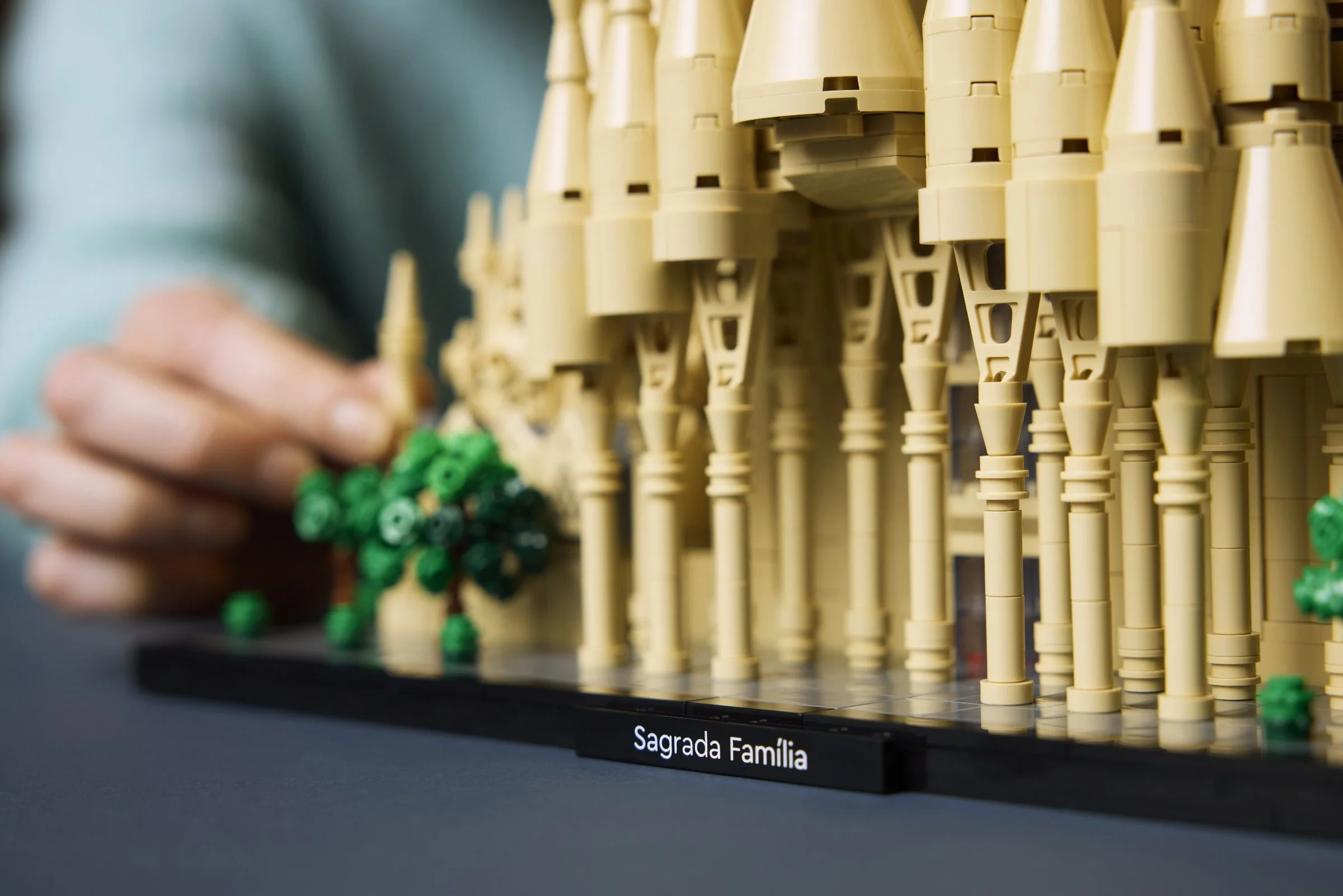 LEGO® 21065 Sagrada Família - zdjęcie 4