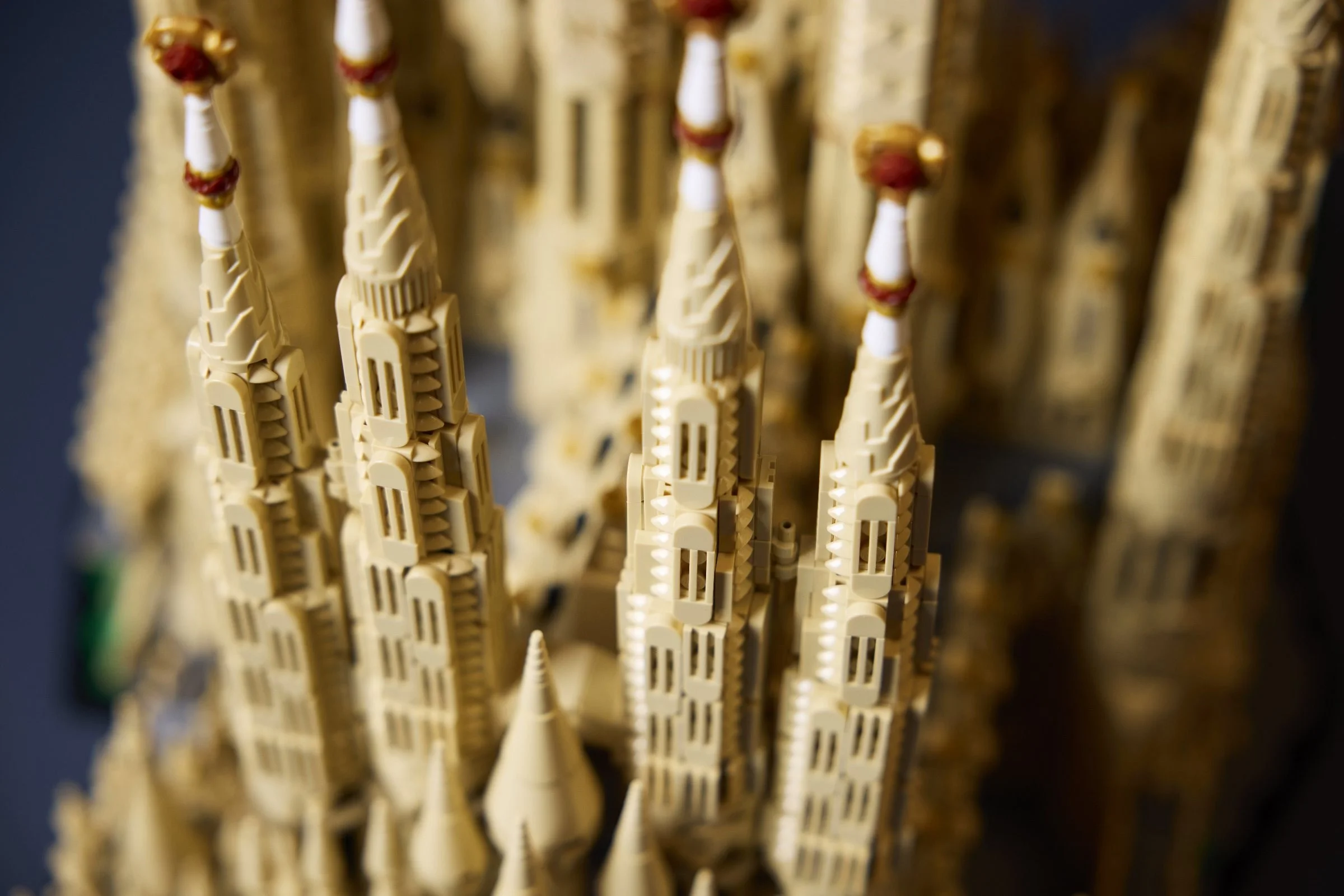 LEGO® 21065 Sagrada Família - zdjęcie 8