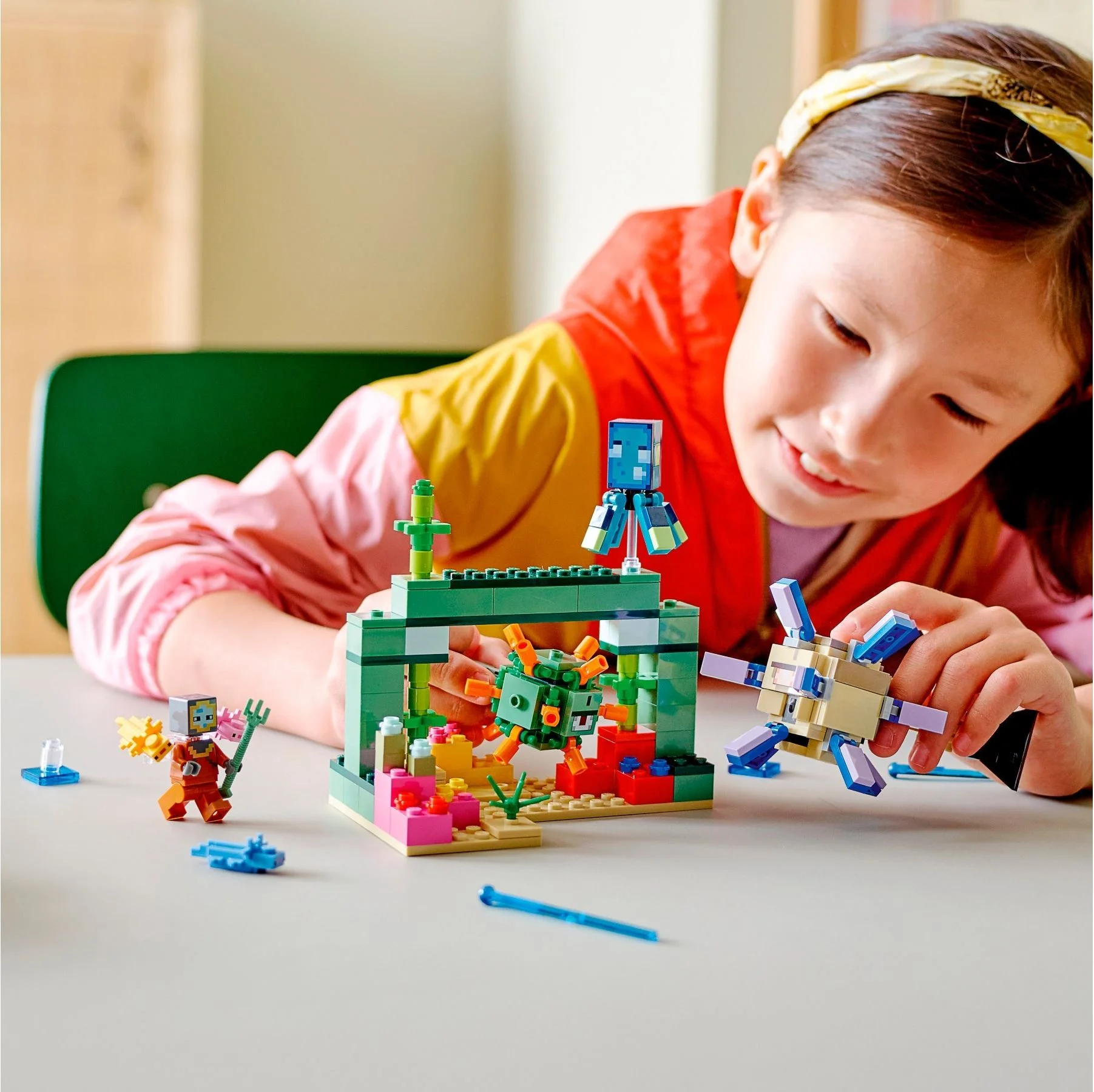 LEGO® 21180 Walka ze strażnikami - zdjęcie 7