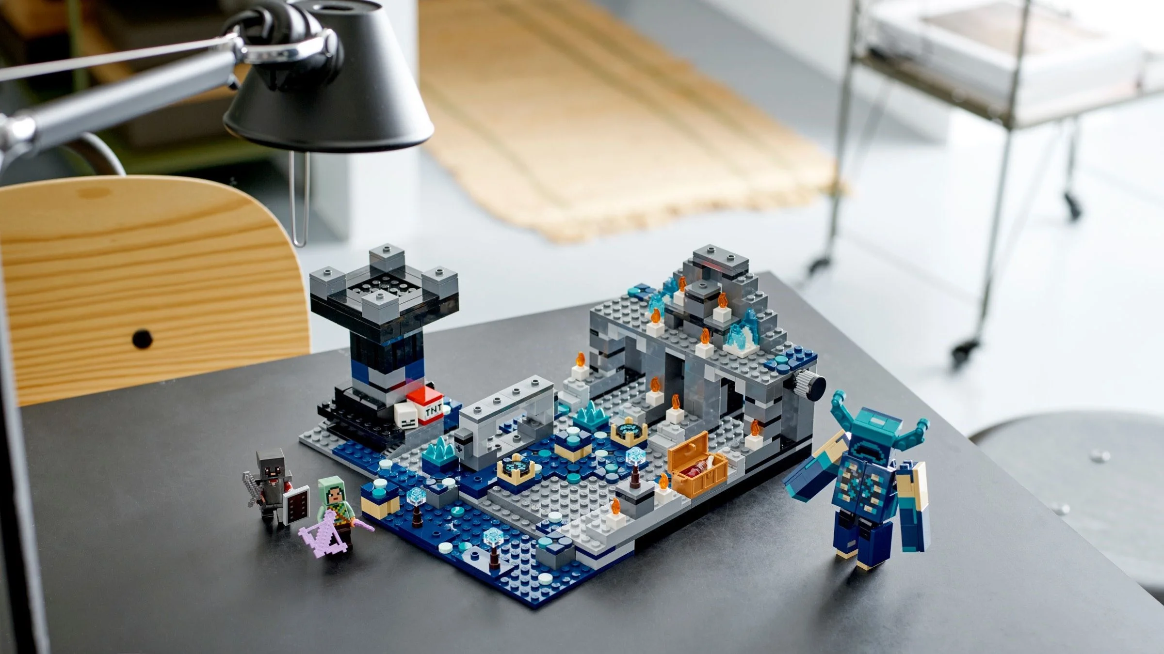 LEGO® 21246 Bitwa w mrocznej głębi - zdjęcie 9