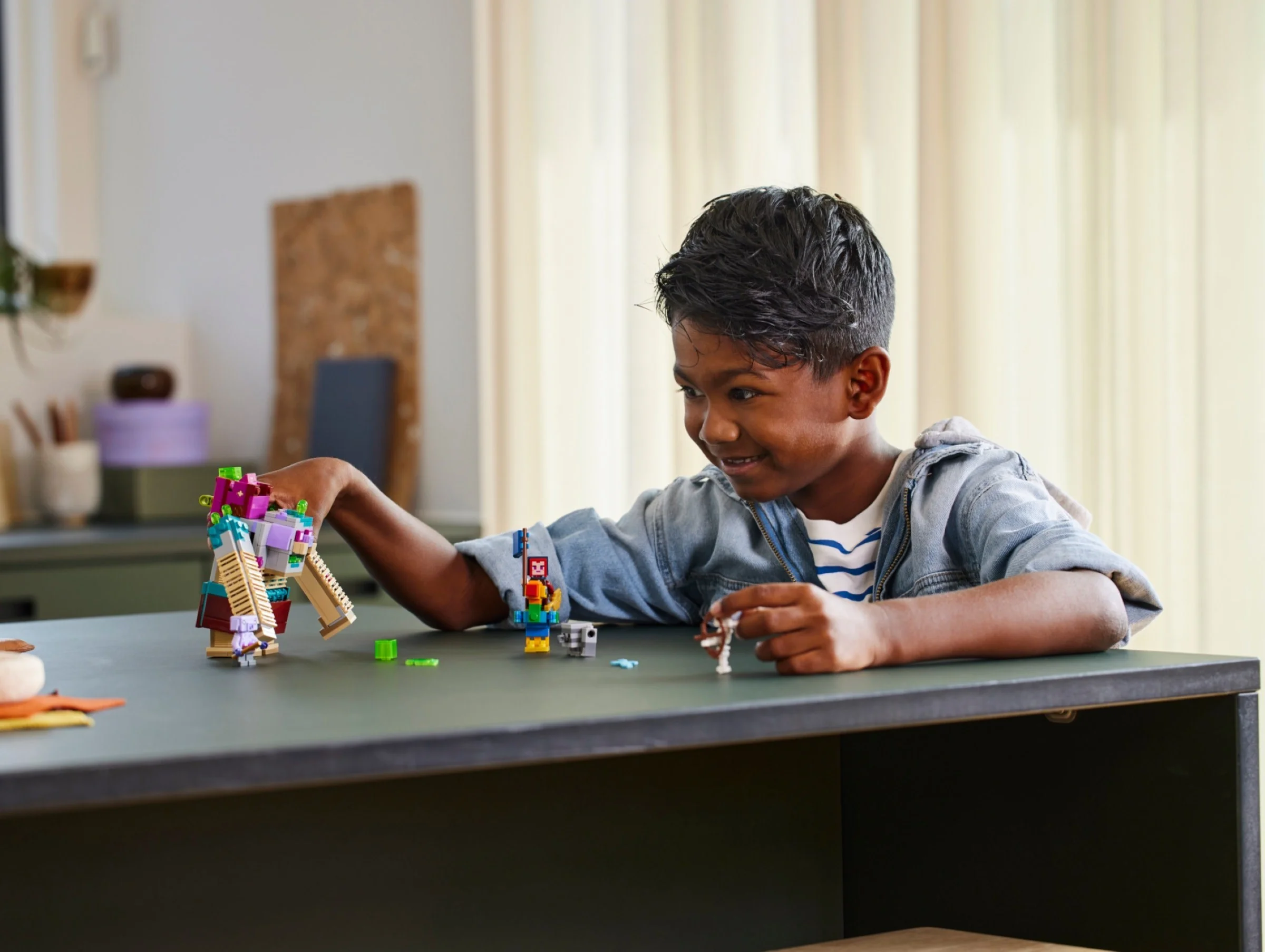 LEGO® 21257 Lego Minecraft Decydujące starcie z Dewastatorem - zdjęcie 8