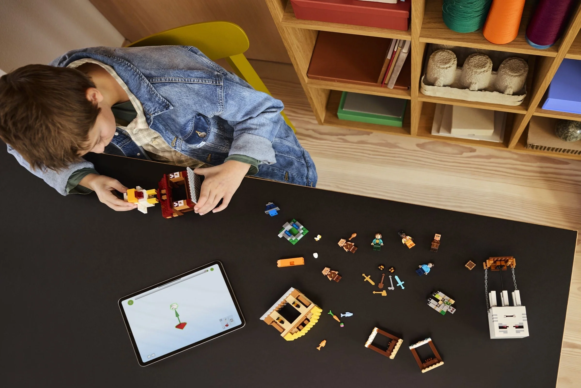 LEGO® 21273 Atak balonowego Ghasta na wioskę - zdjęcie 7