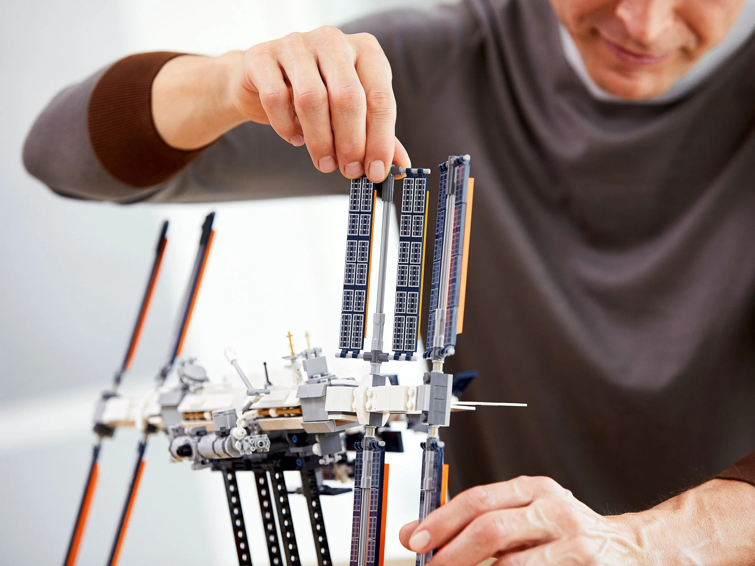 LEGO® 21321 Ideas Międzynarodowa Stacja Kosmiczna - zdjęcie 16